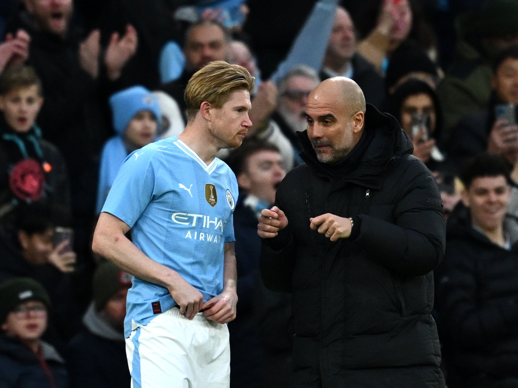 Guardiola believes having the likes of Kevin de Bruyne still at Man City won’t make it easy for Man United to regain their former dominance