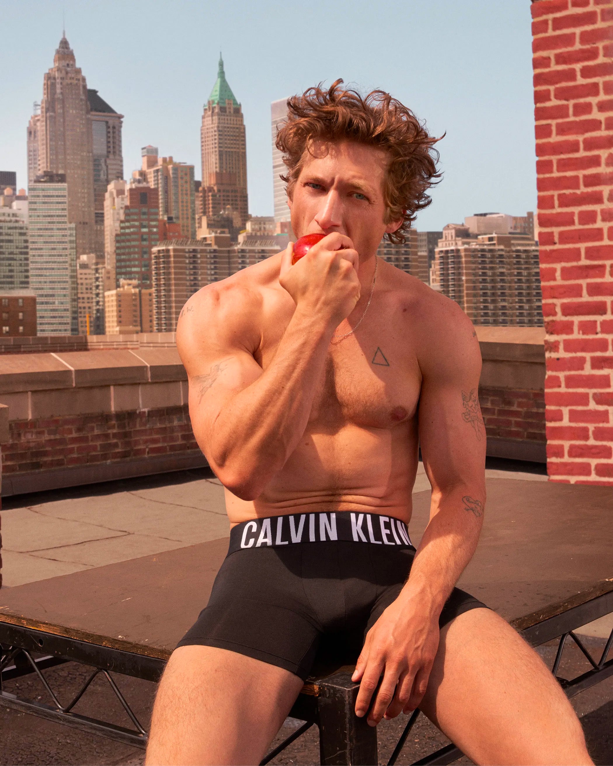 Jeremy Allen White has garnered some – fairly explicit – praise for his recent Calvin Klein campaign