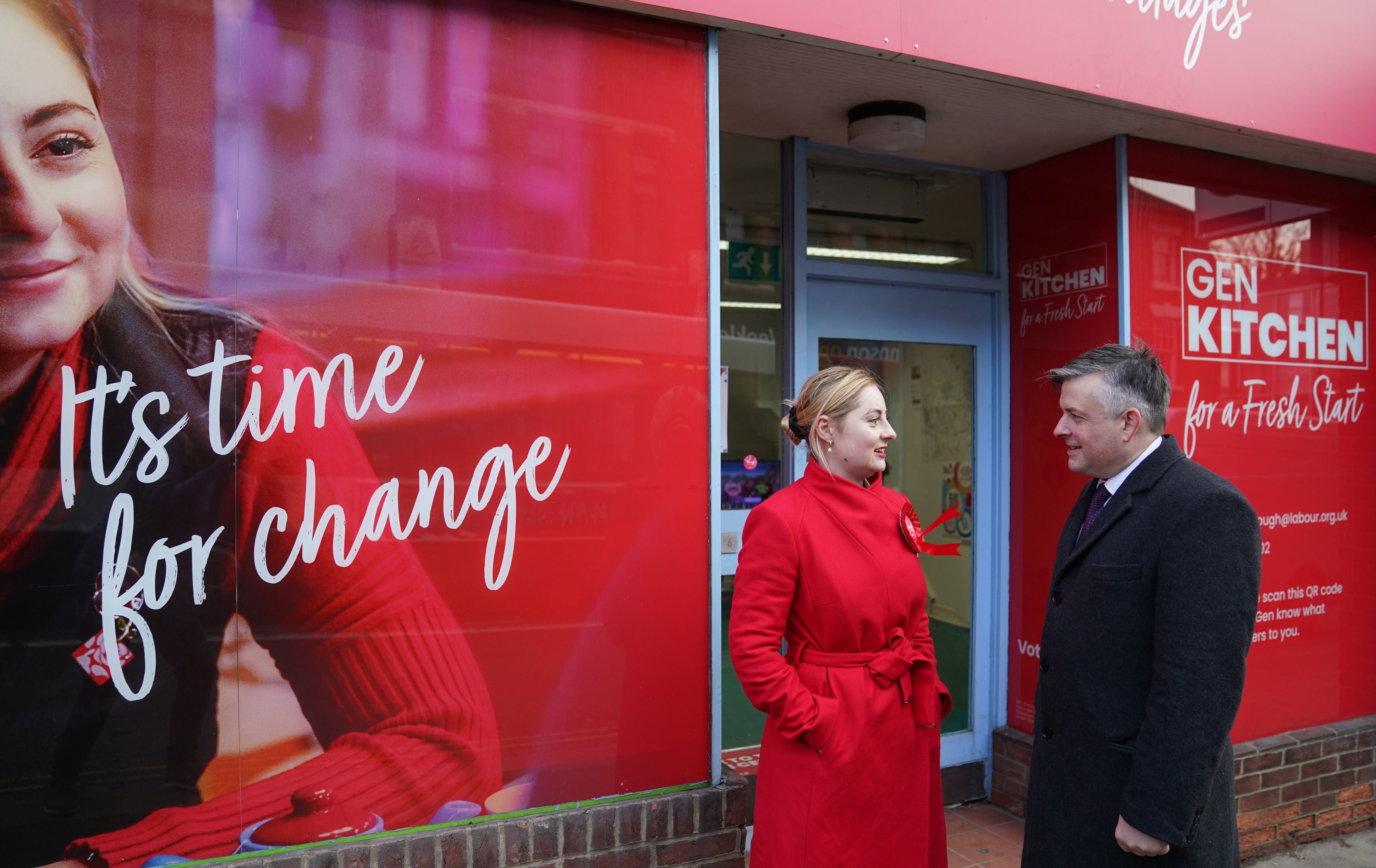 Shadow paymaster general Jonathan Ashworth in Wellingborough with his party’s candidate, Gen Kitchen