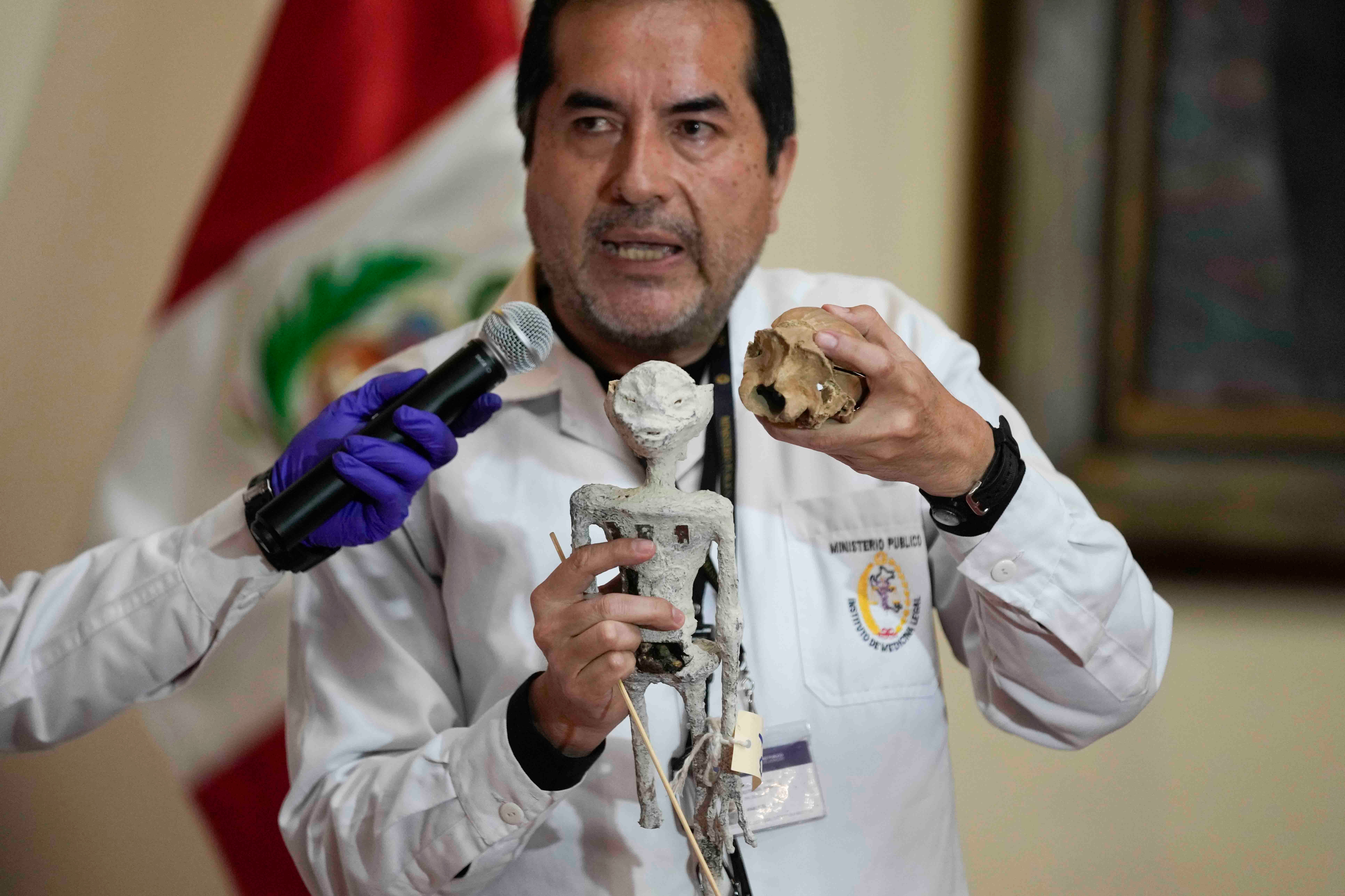 Forensic archeologist Flavio Estrada squashed the alien rumours surrounding dolls found in a Peruvian airport