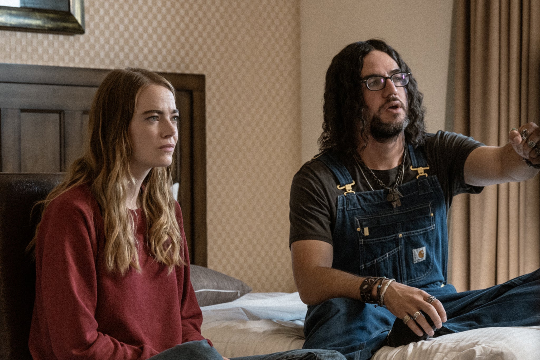 Not enough eyes on it: Emma Stone and Benny Safdie in ‘The Curse’