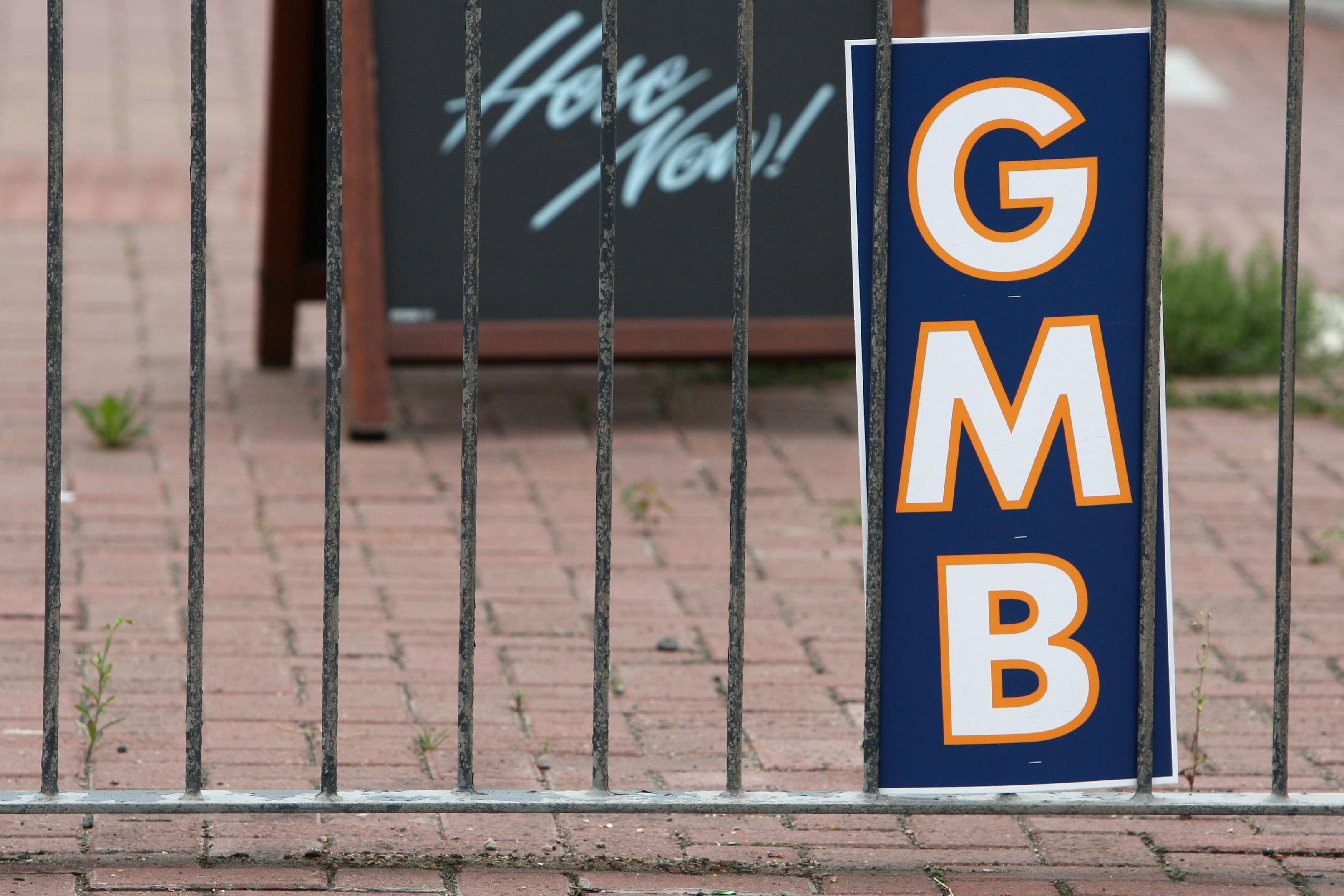 A GMB union sign (Steve Parsons/PA)