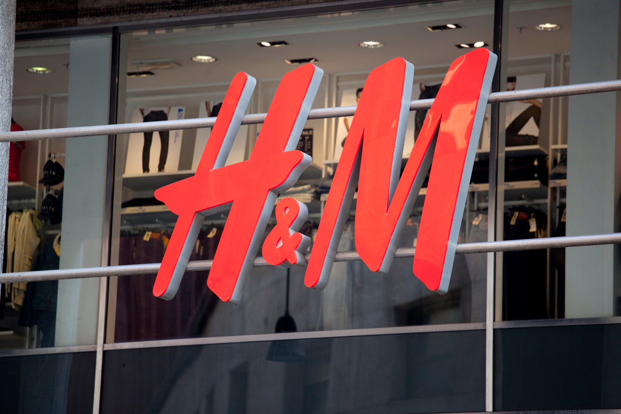 H&M has withdrawn the ad and apologised after a flurry of complaints