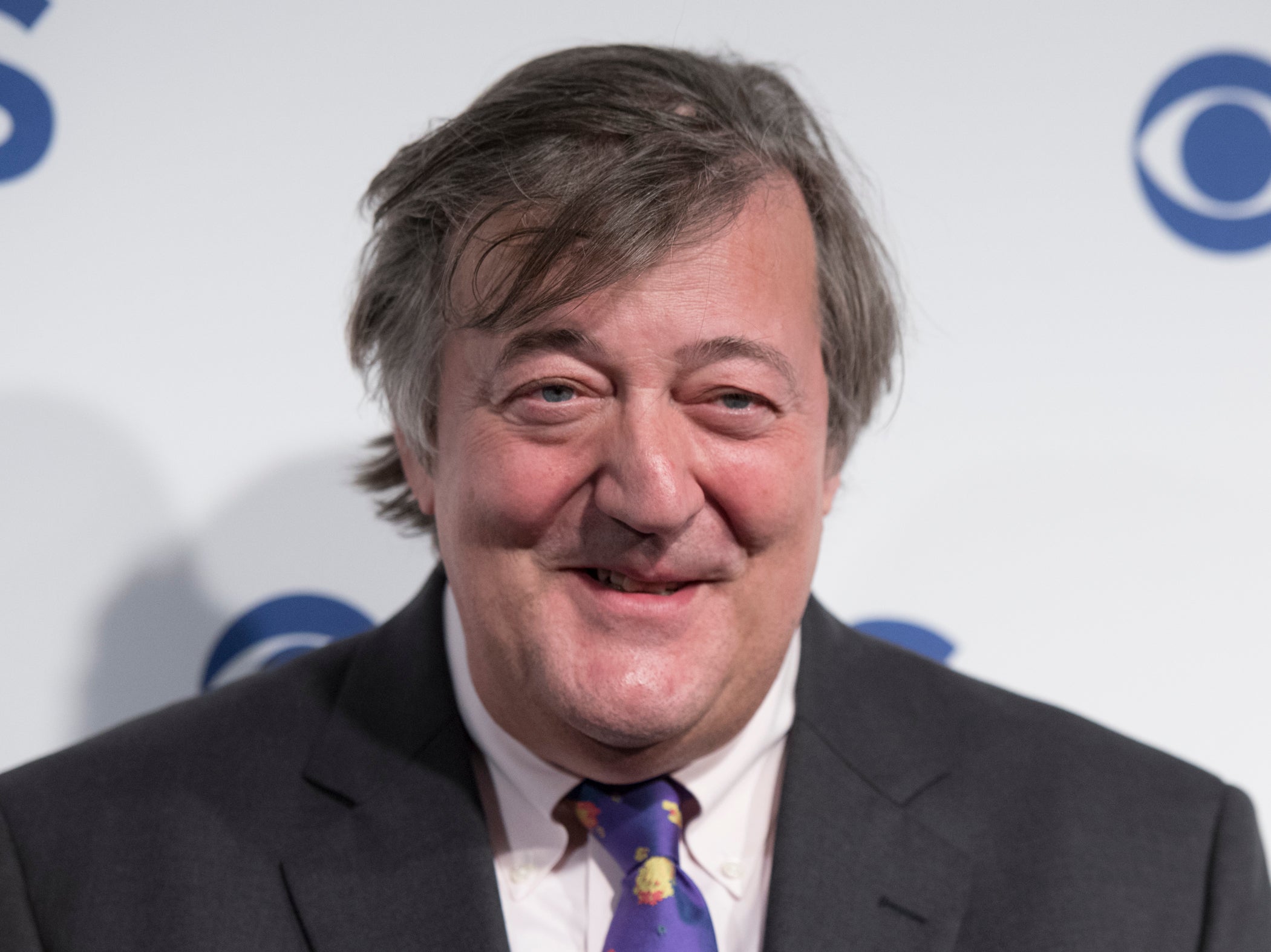 Claudia Winkleman wants Stephen Fry to appear on a celebrity version of ‘The Traitors’