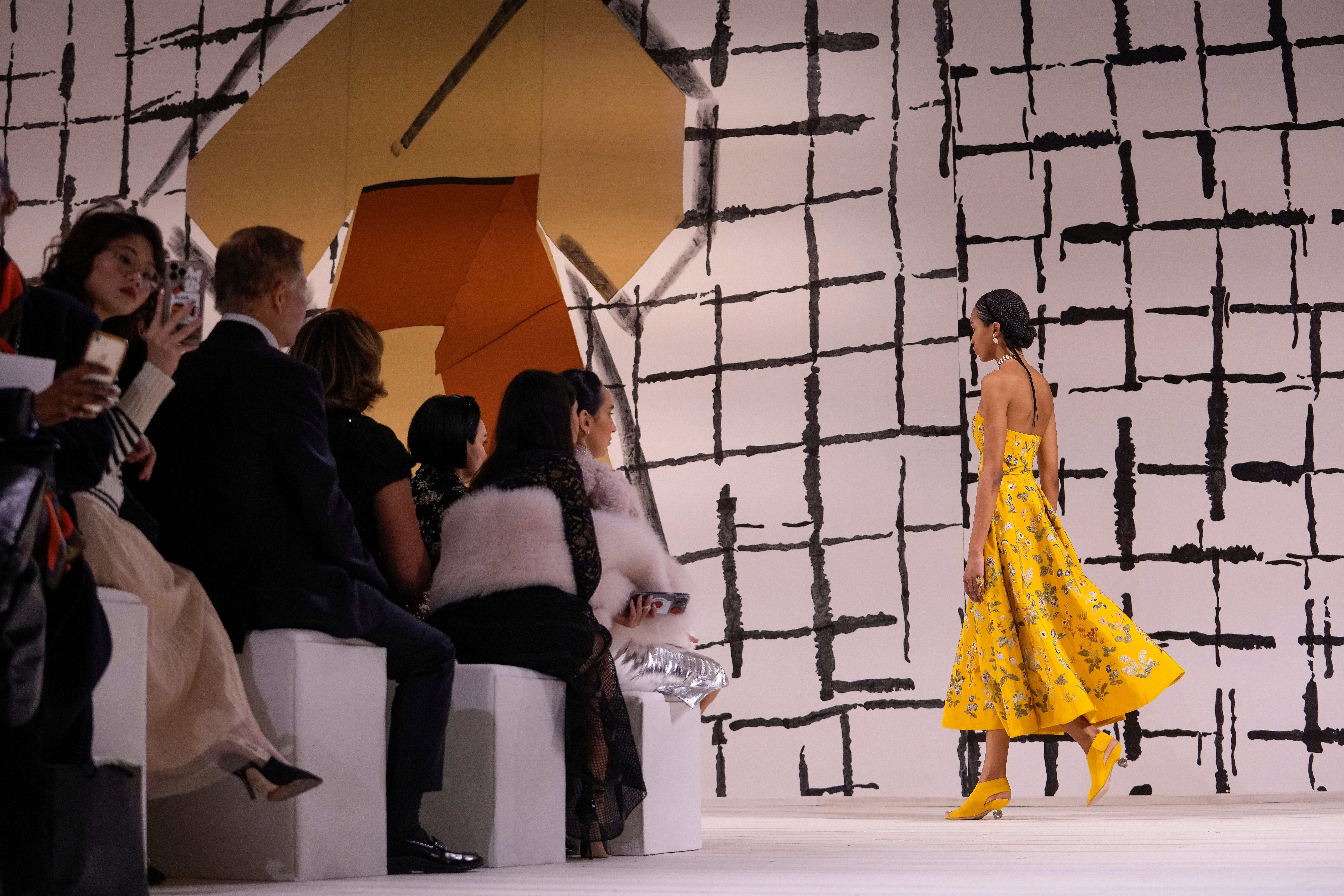 France Haute Couture Fashion S/S 2024 Dior