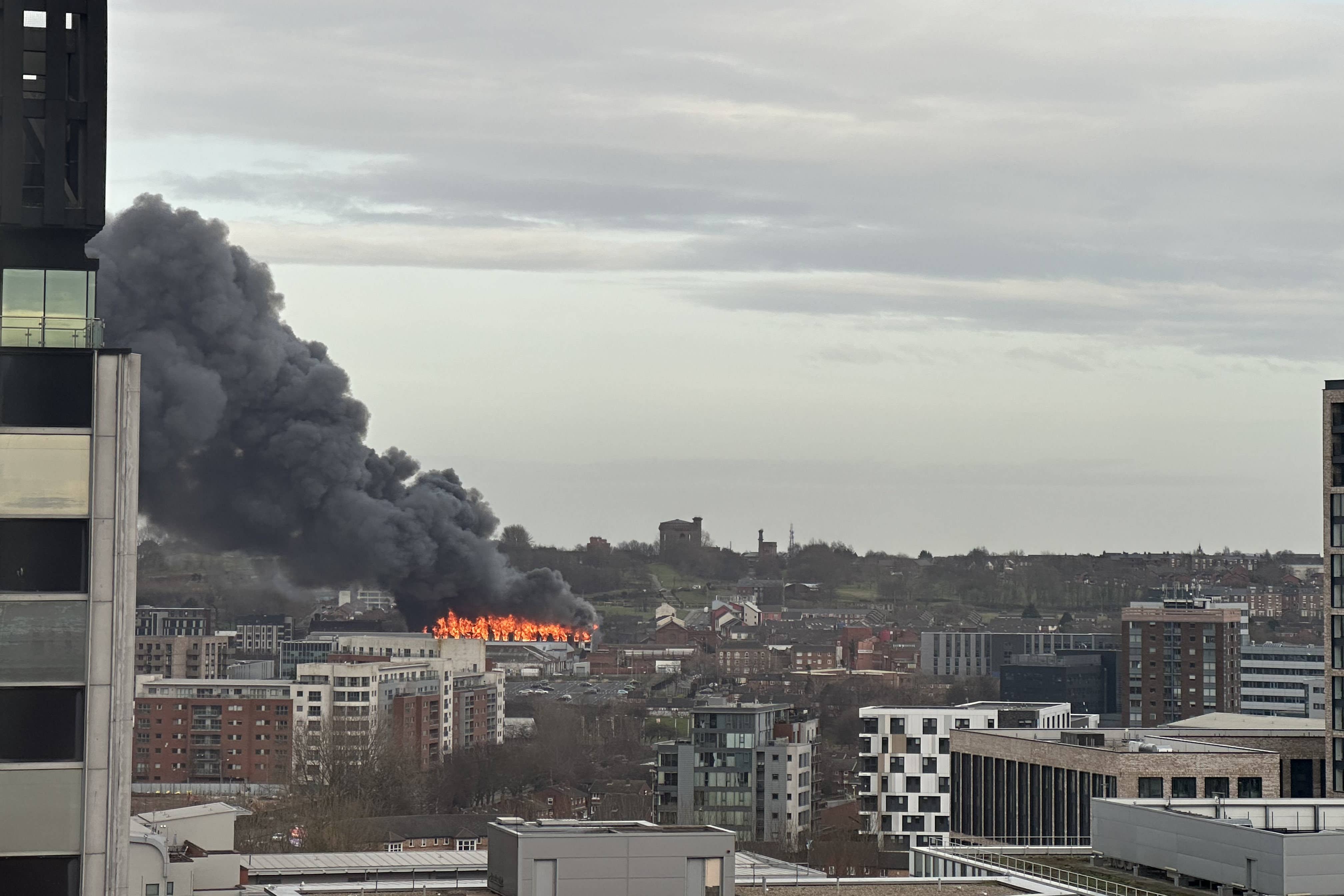 A fire on Fox Street in Liverpool (@misterjgarcia)