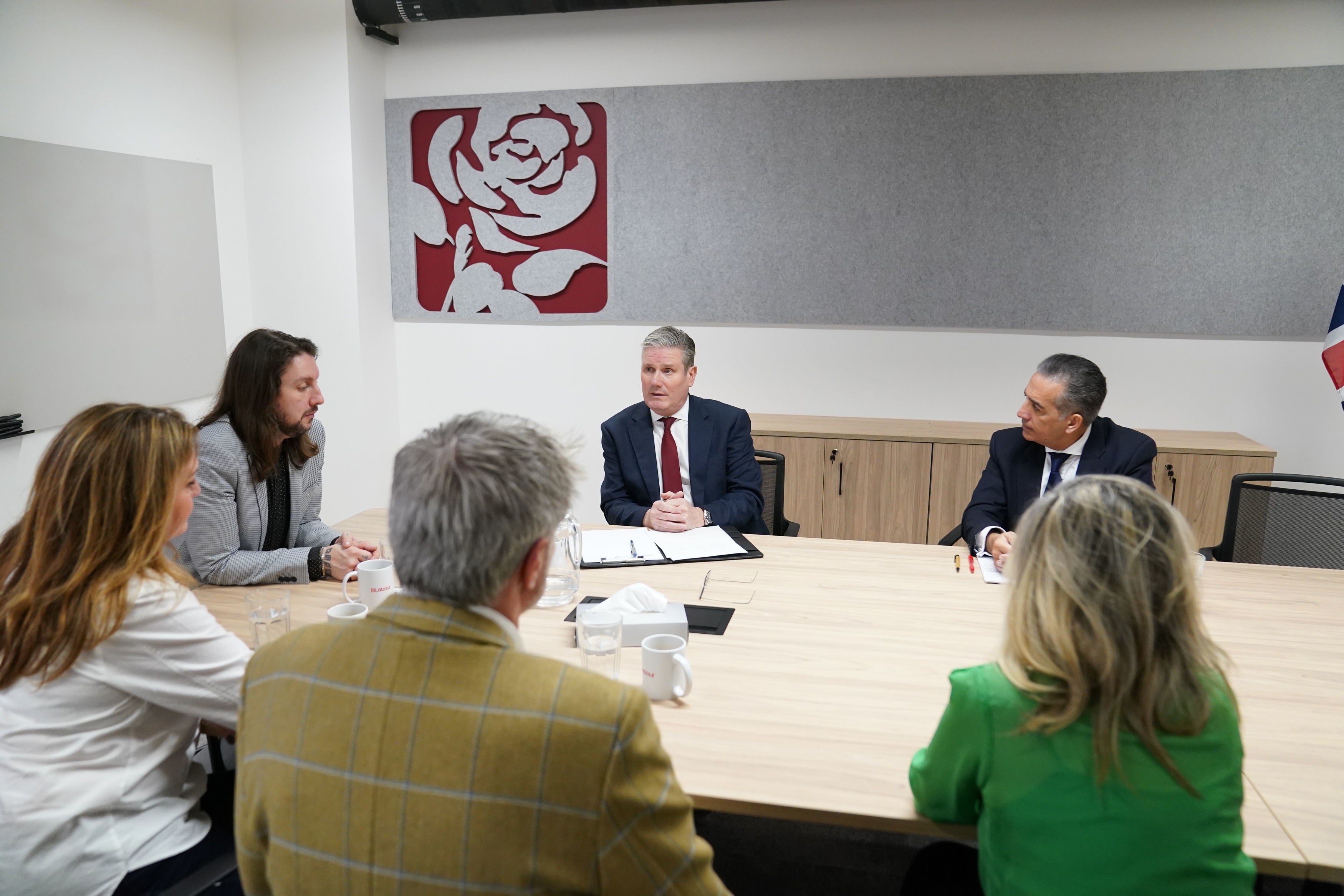 Sir Keir Starmer meeting with the victims families