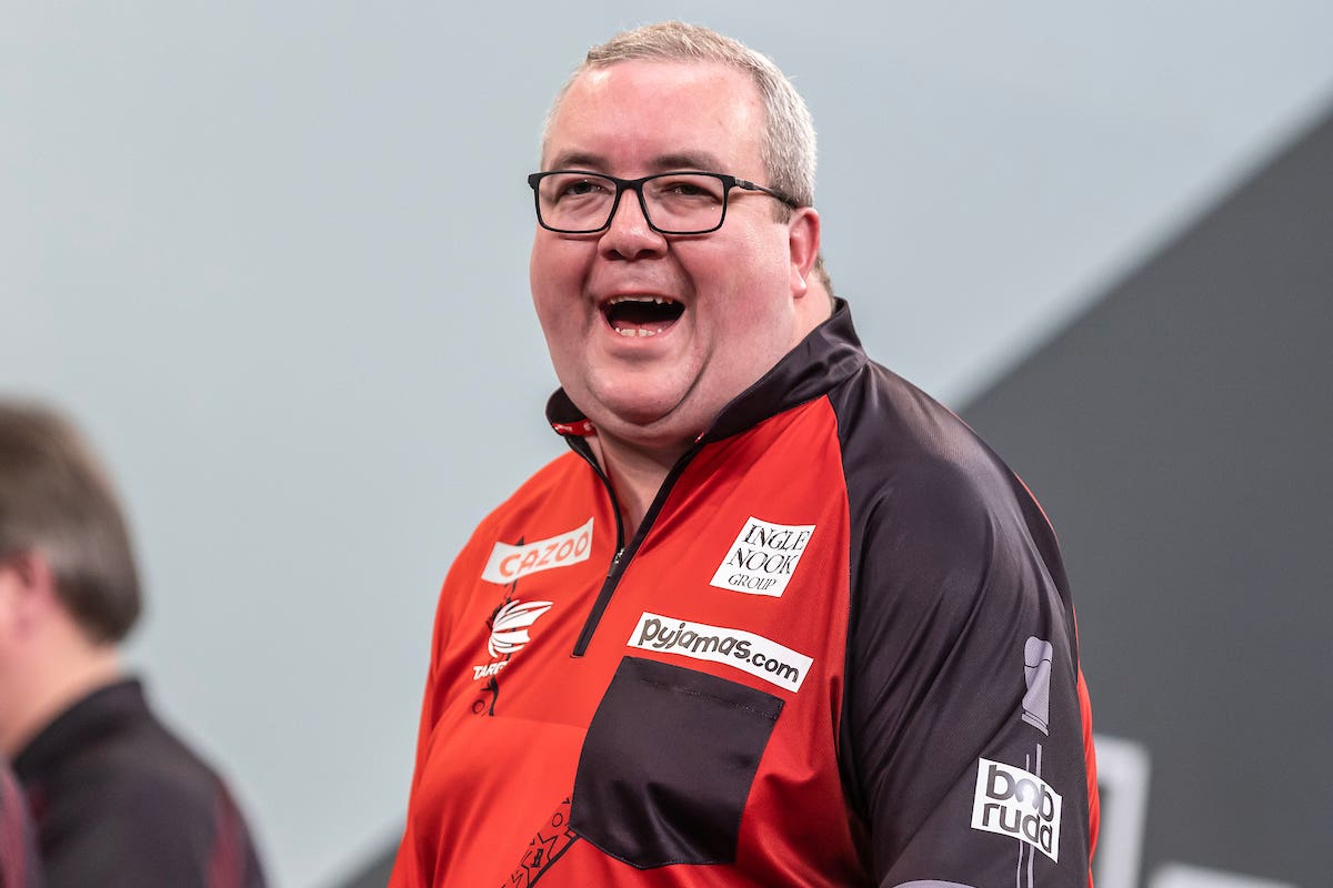 Stephen Bunting won his first major PDC title when he lifted the Cazoo Masters (Taylor Lanning/PDC/PA)