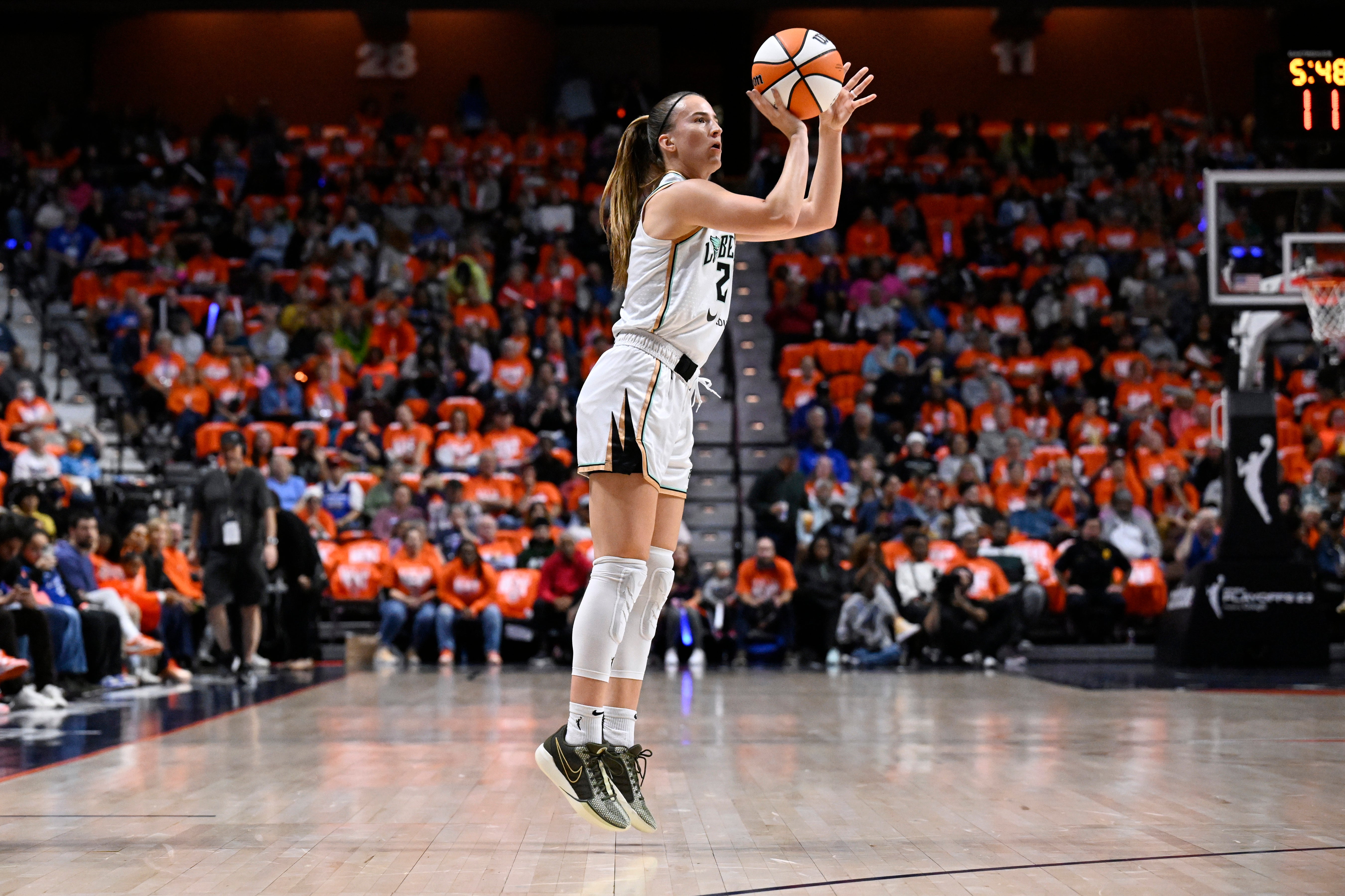 All Star-Steph vs. Sabrina Basketball