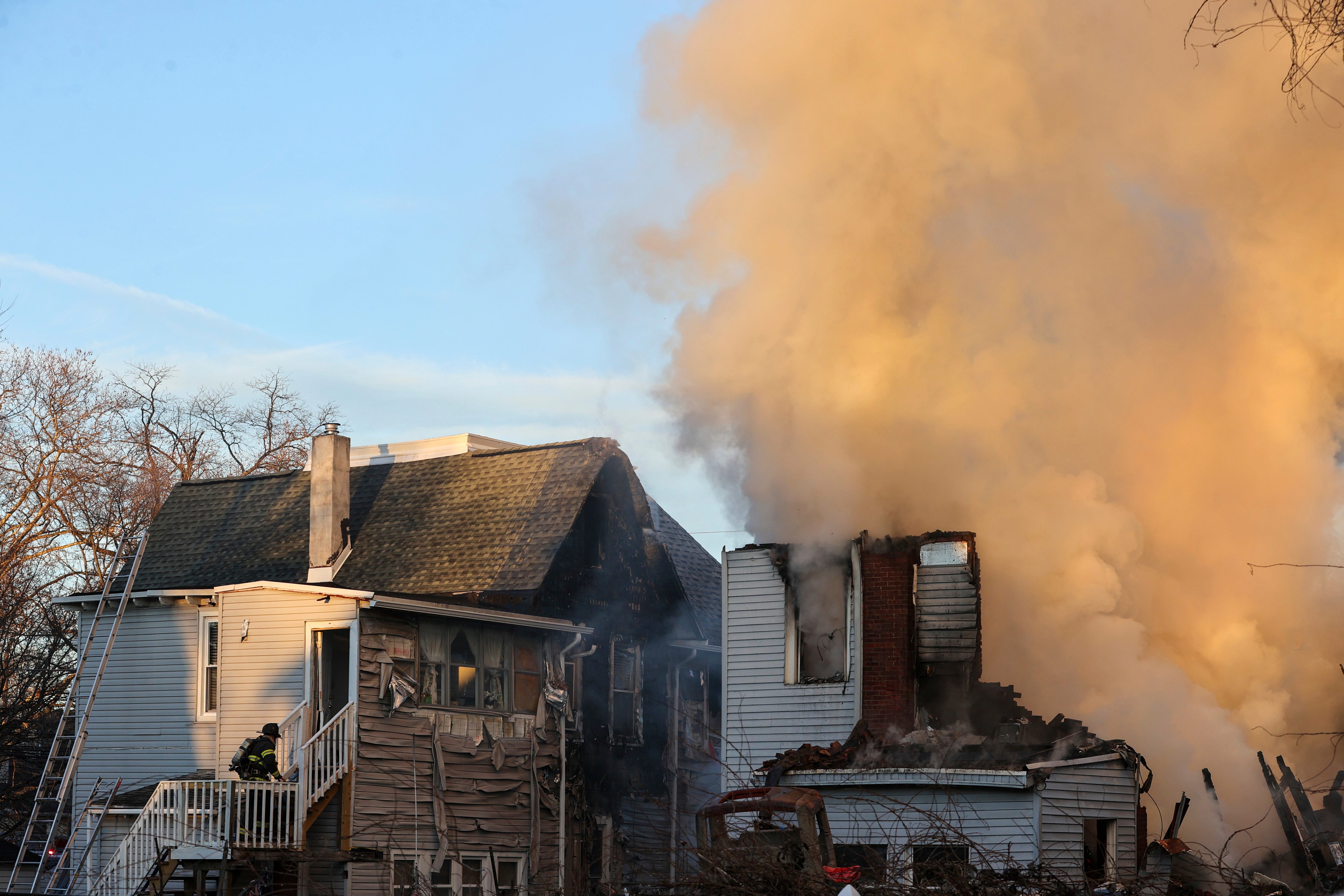 Officers Wounded House Fire