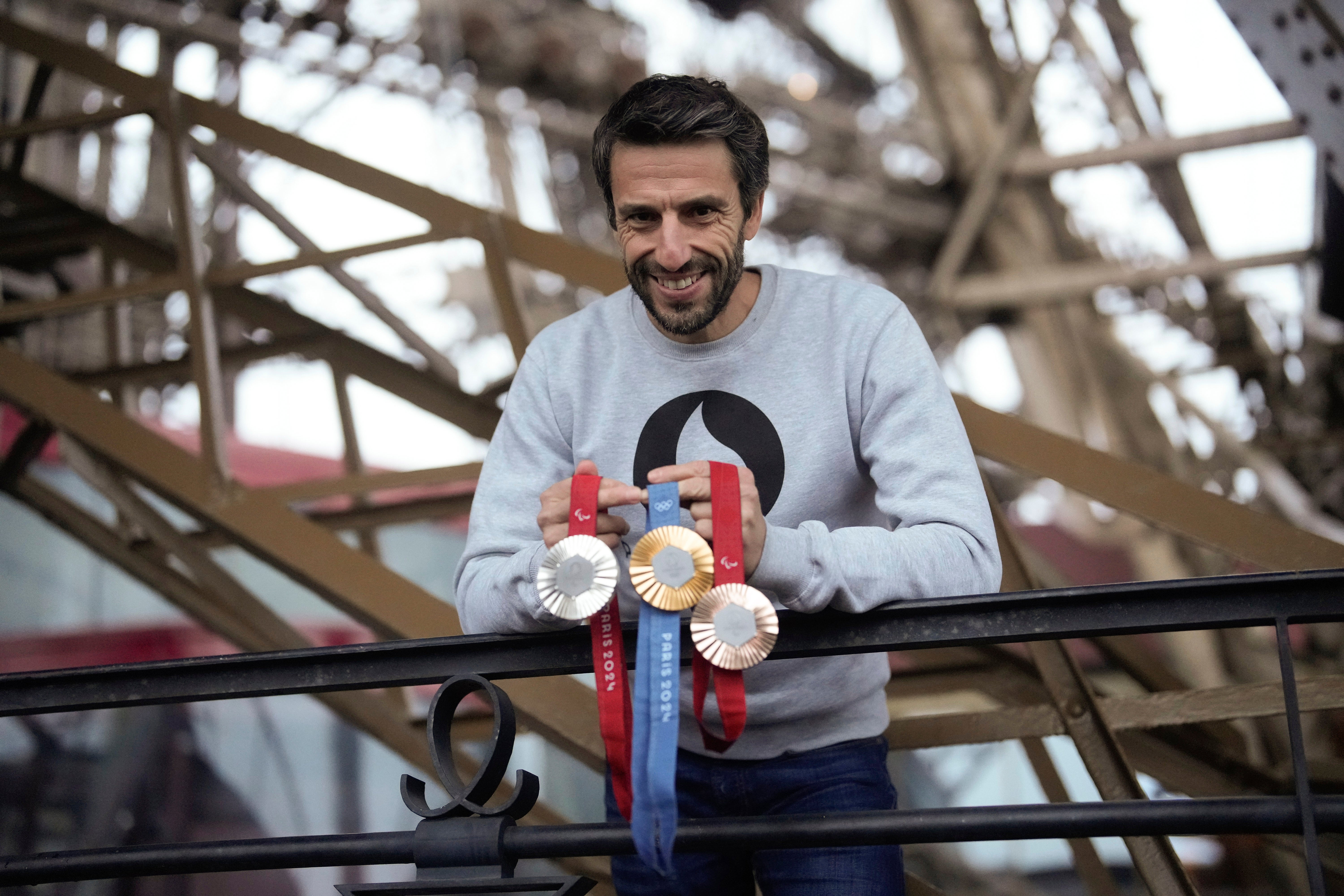 OLY Paris 2024 Medals Eiffel Tower