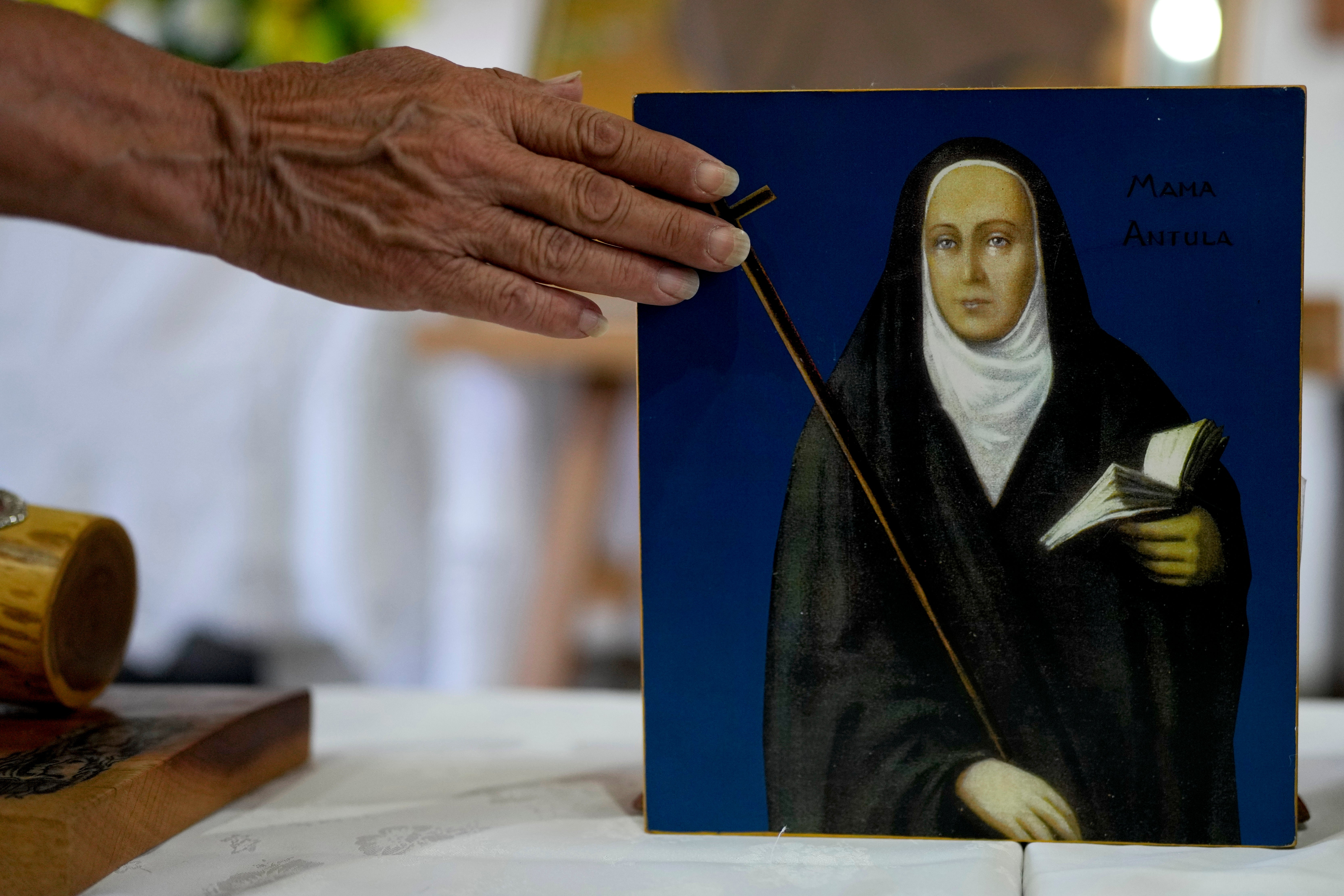 Argentina Female Saint