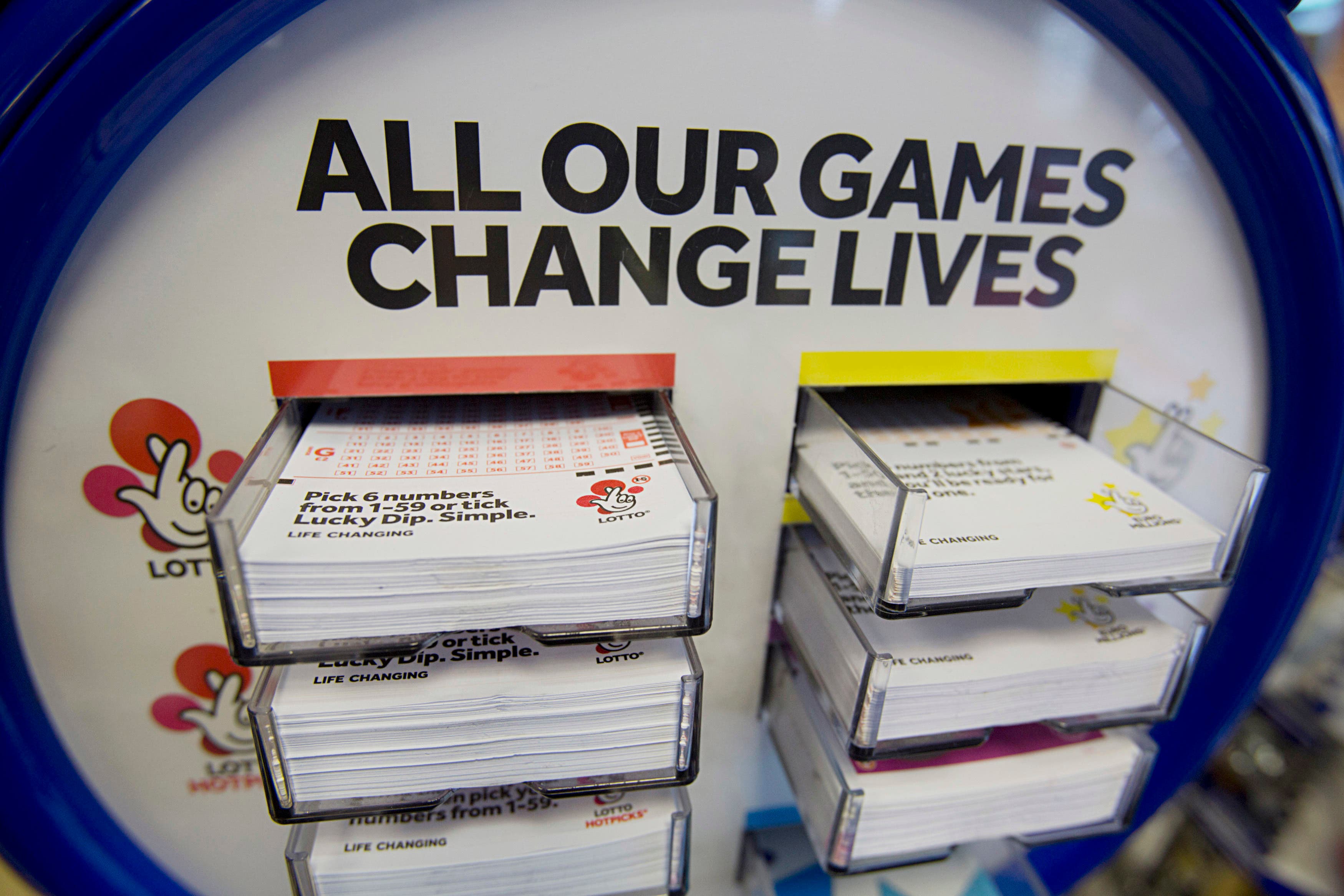 The winning Lotto numbers were 04, 19, 24, 29, 43, and 53 – while the bonus number was 34.