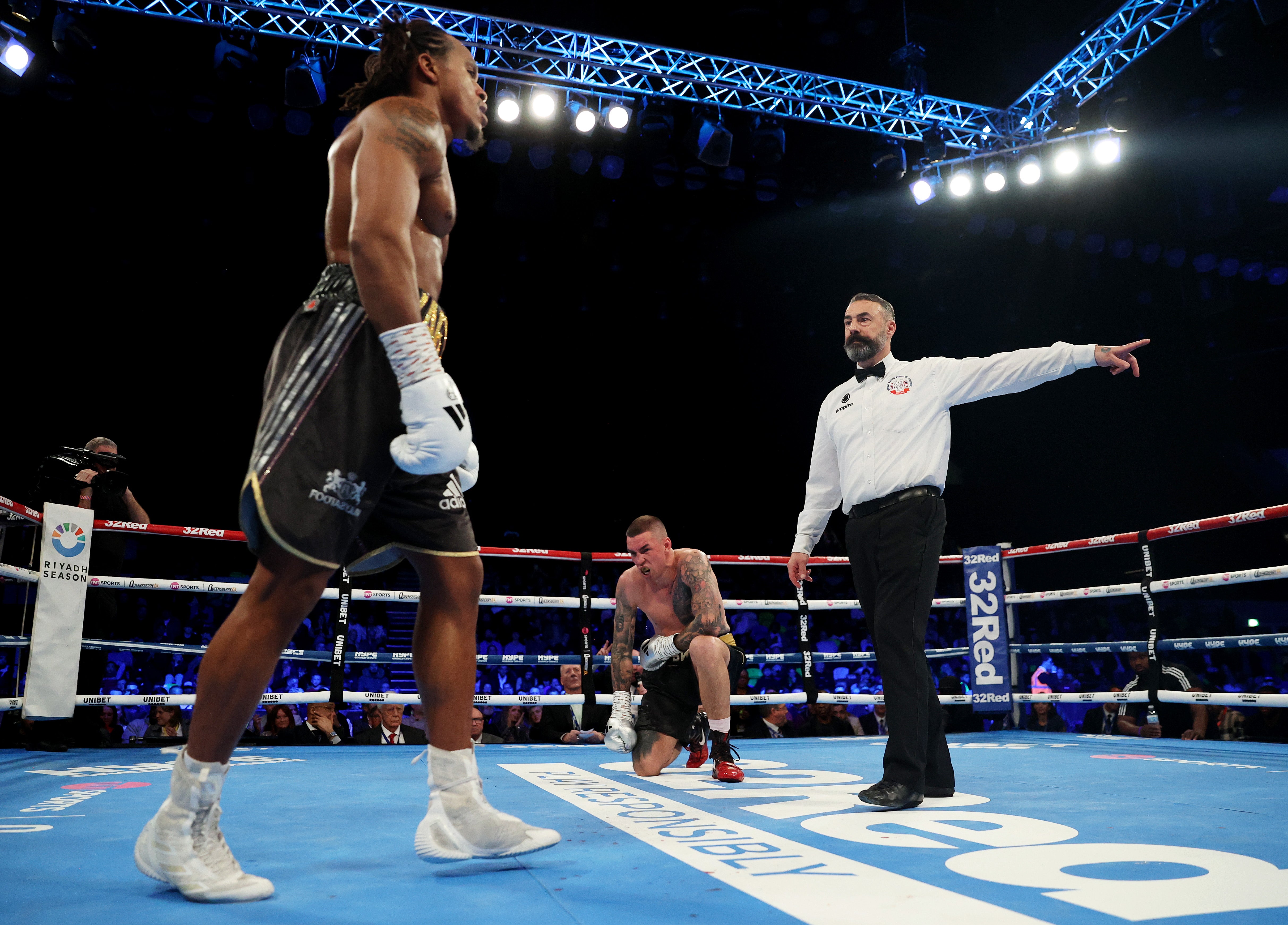 Yarde ran through Marko Nikolic in three rounds