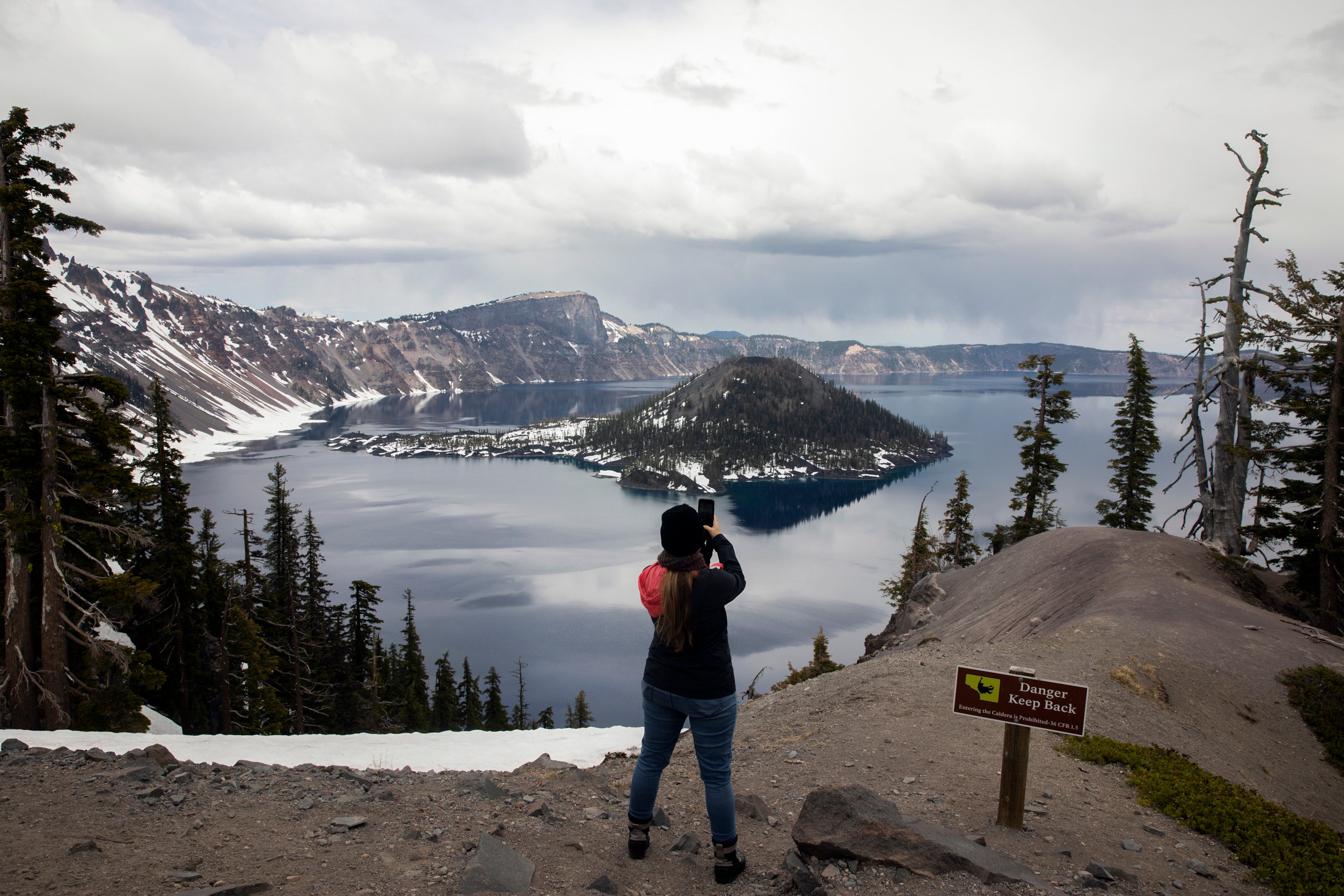Oregon Crater Lake Management Issues