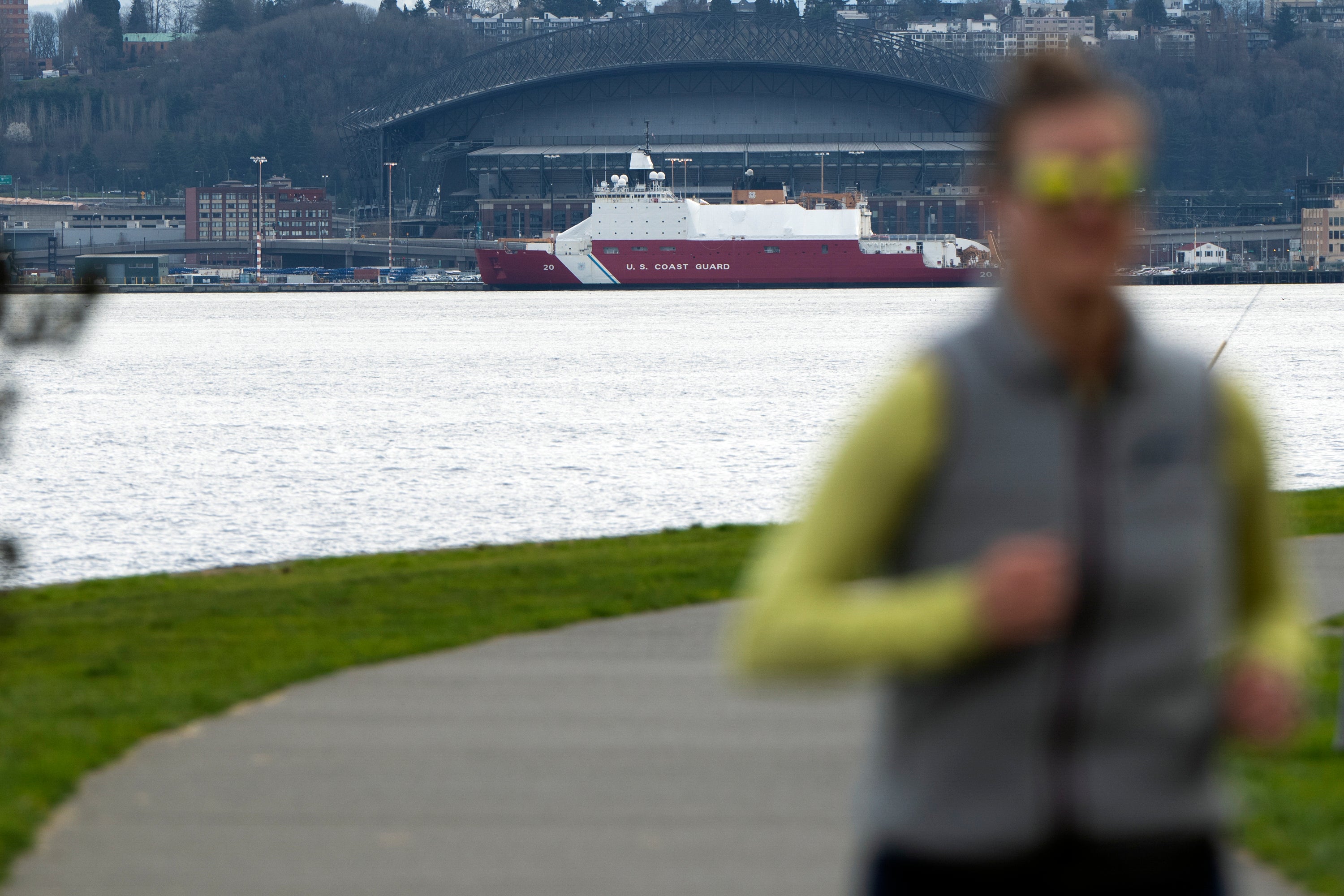 Whale Alerts Coast Guard