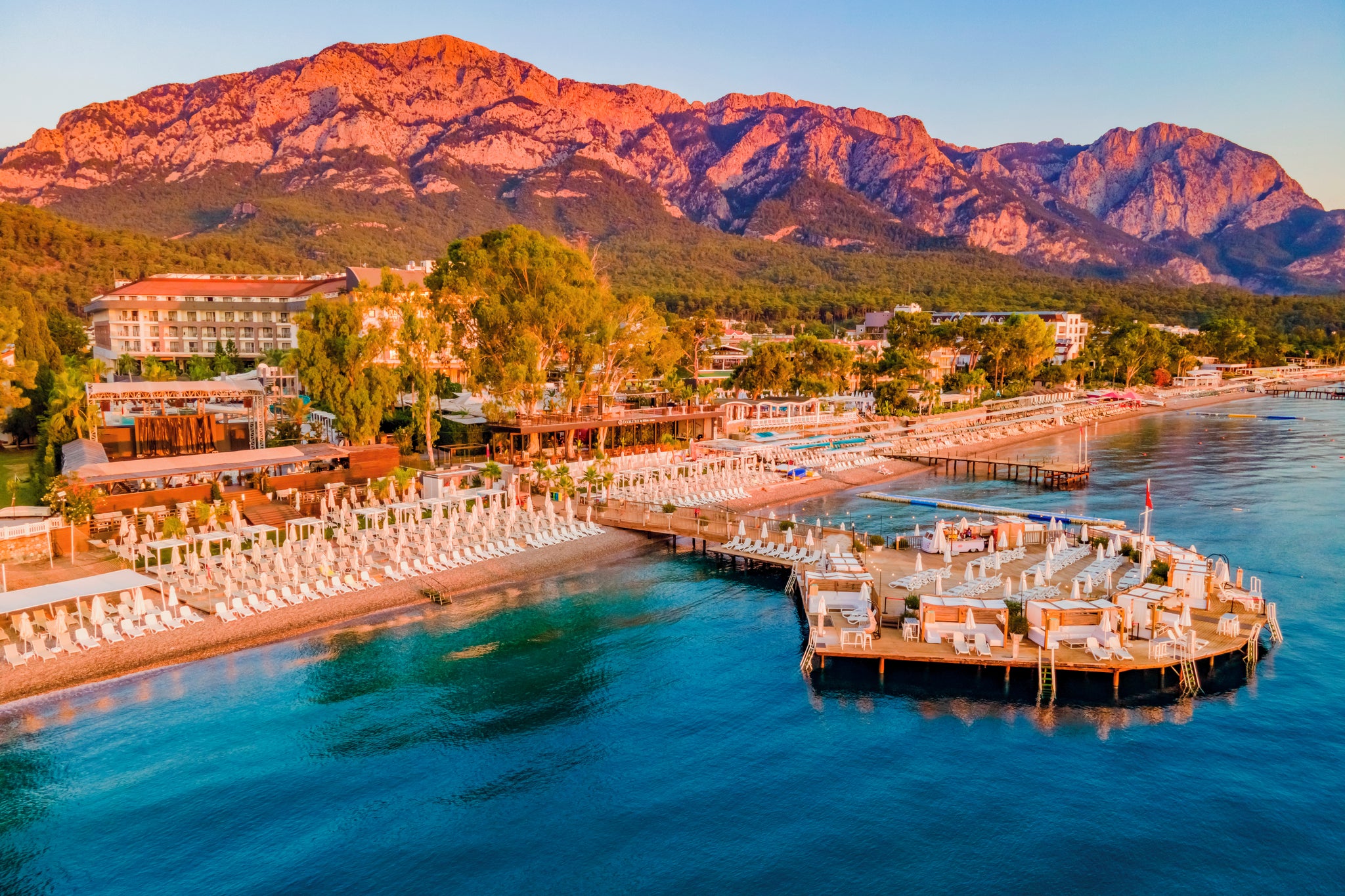 Enjoy breathtaking views at Antalya’s DoubleTree by Hilton Antalya Kemer resort