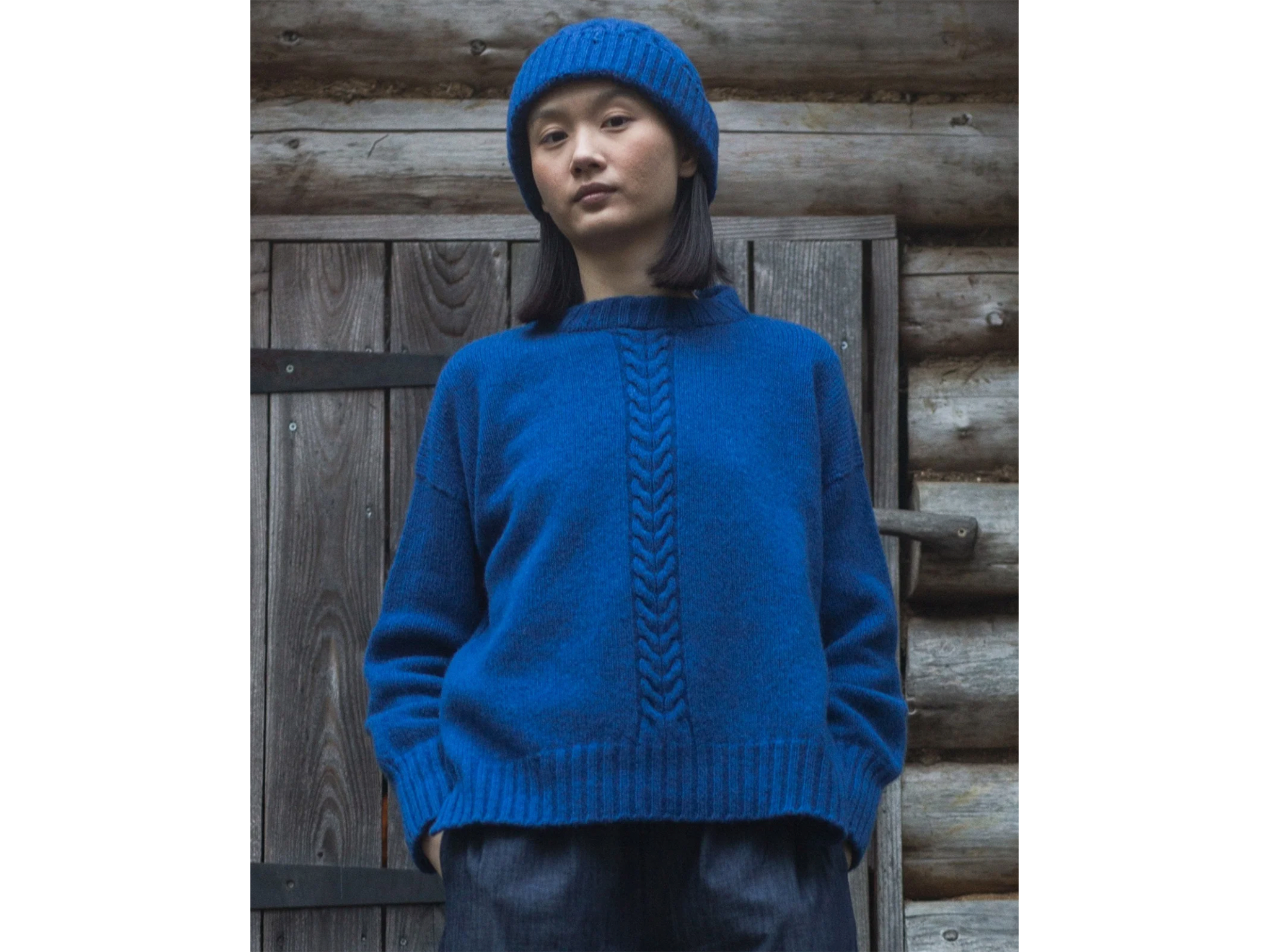 Beaumont Organics marney lambswool jumper in cobalt