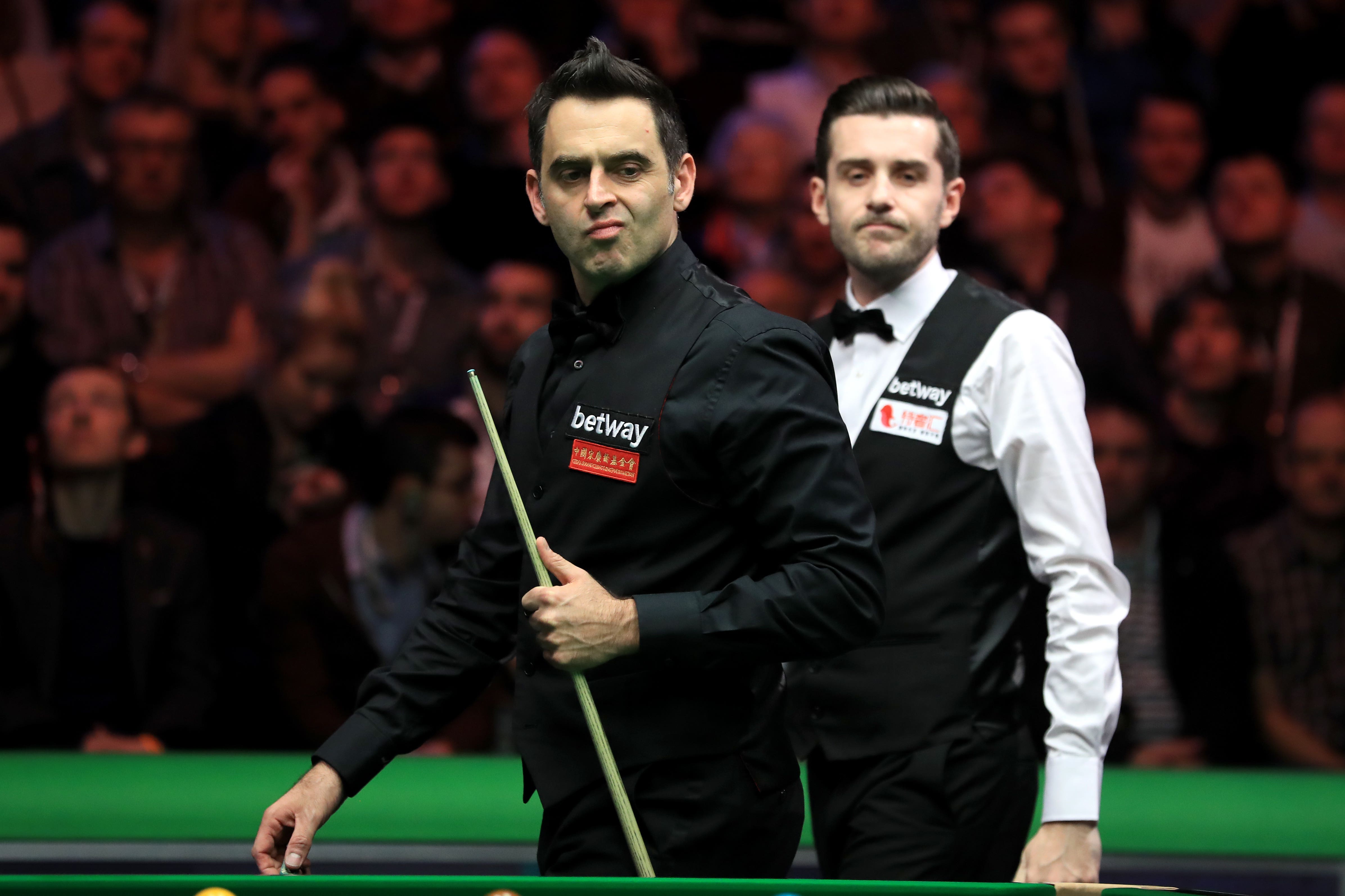 Mark Selby (right) will face Ronnie O’Sullivan in the quarter-finals of the Players Championship following victory over Barry Hawkins in Telford (Mike Egerton/PA)