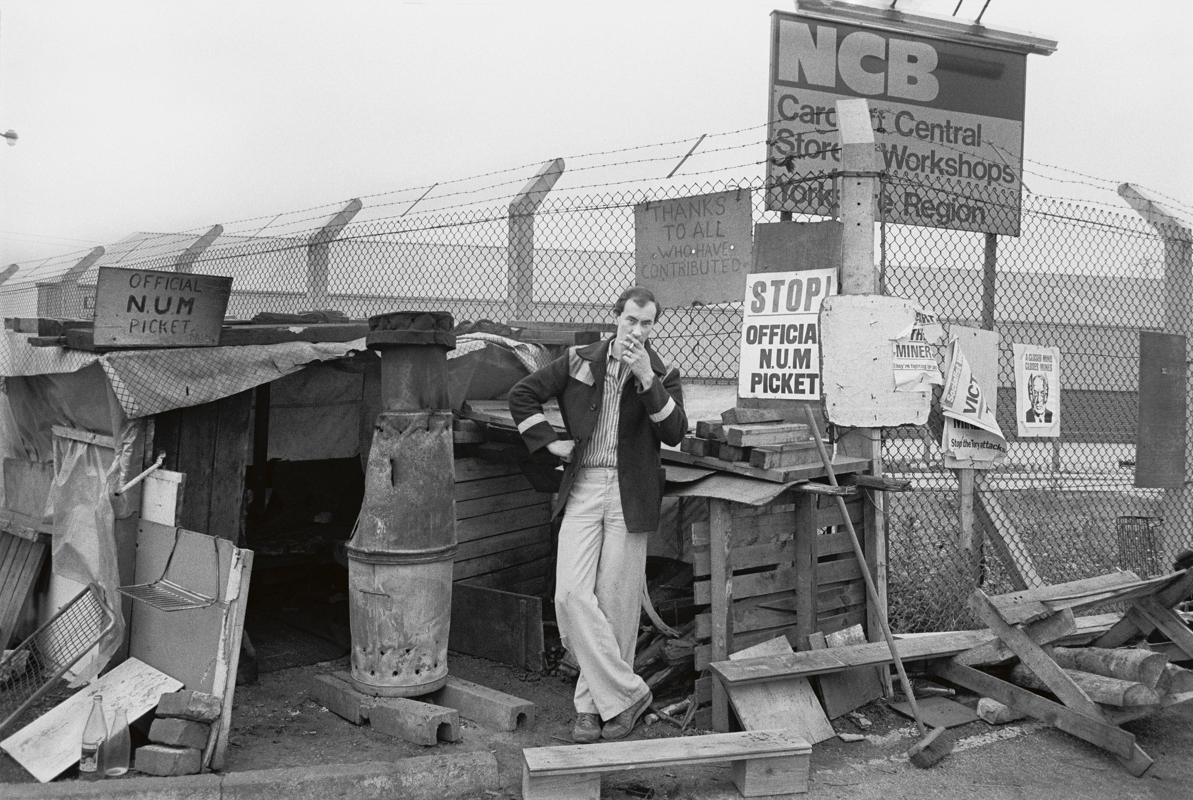 A picket outside the National Coal Board store in Carcroft, Yorkshire