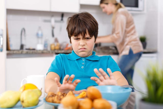 <p>Children should be encouraged to listen to their natural hunger cues</p>