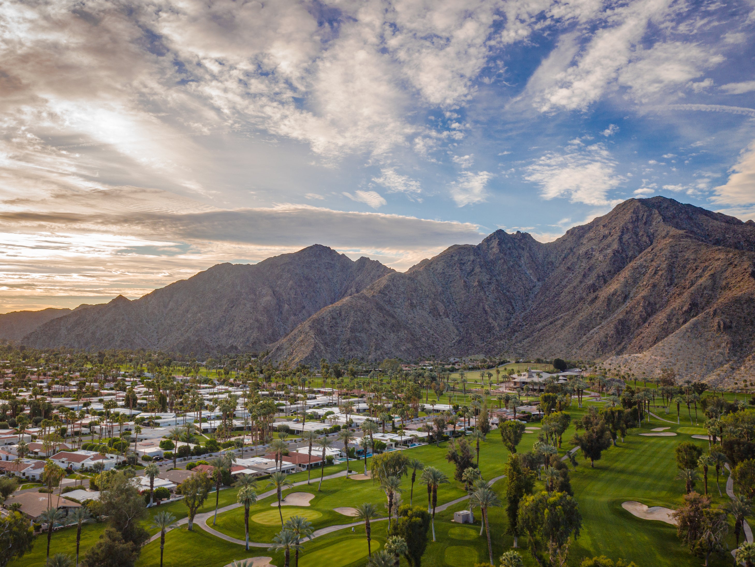 The archetypal Palm Springs view, including manicured golf courses