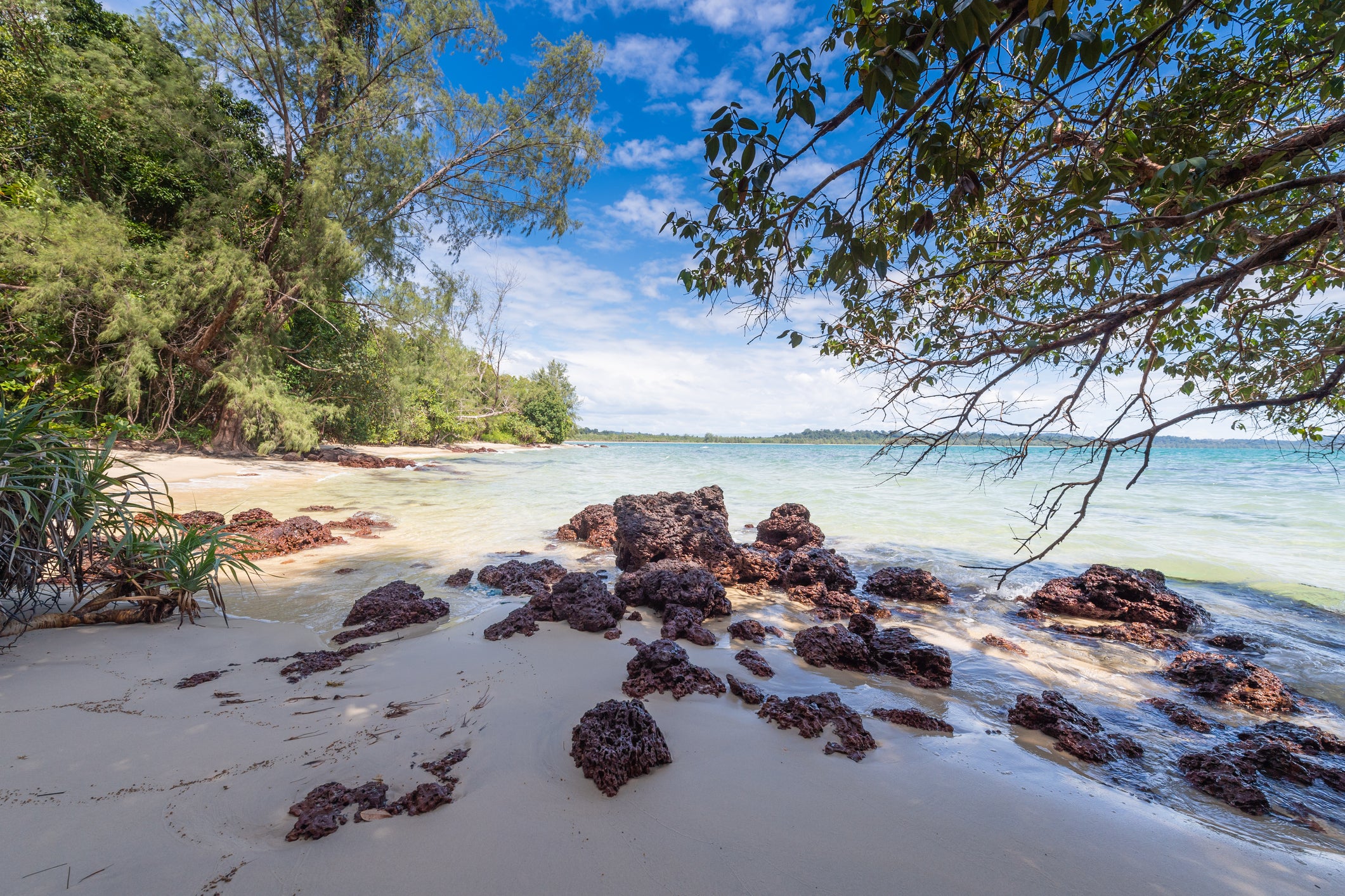 Koh Tonsay isn’t overrun with rabbits – rather it’s named for the supposed shape of the island