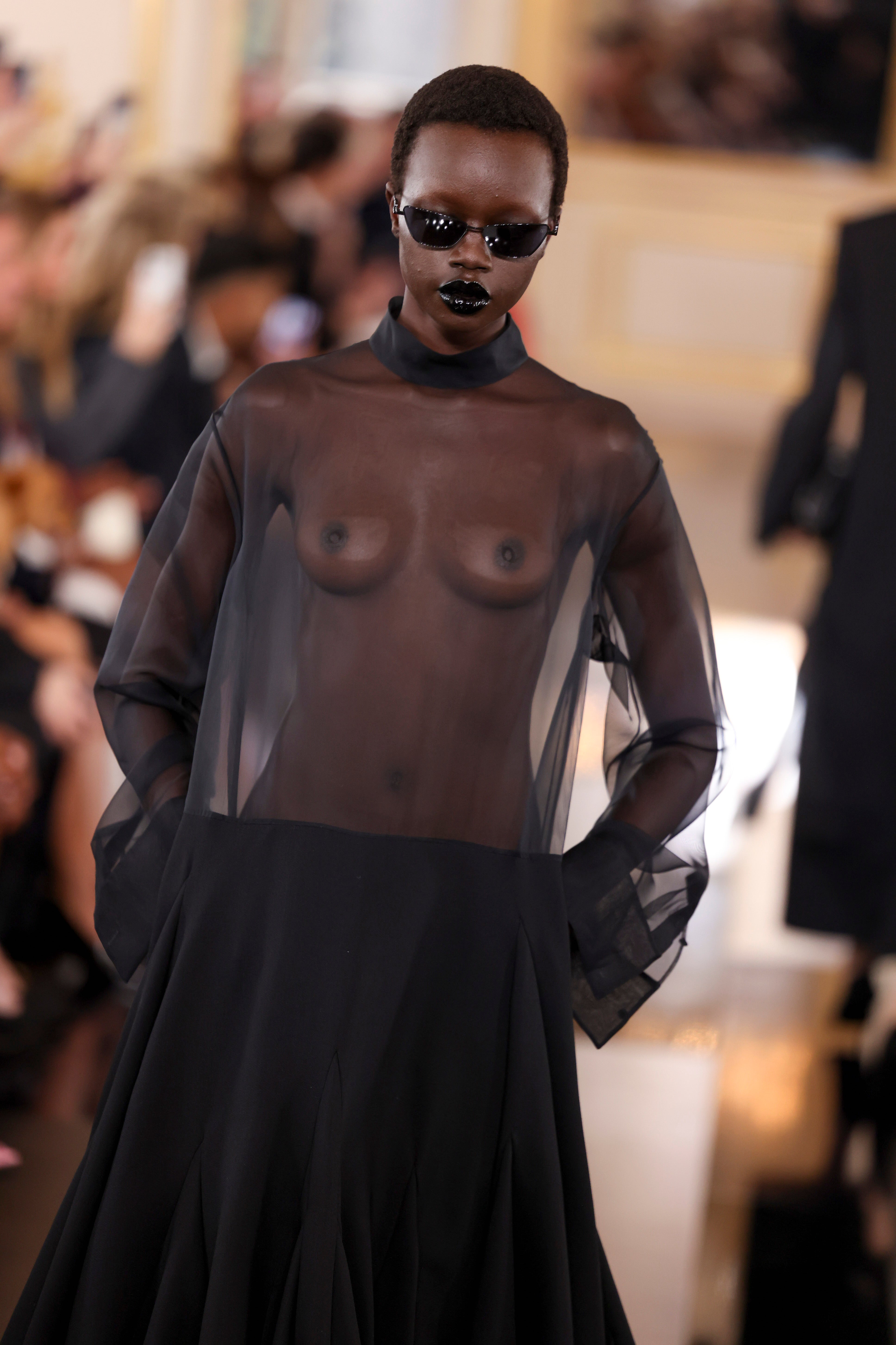 France Fashion Valentino 24/25