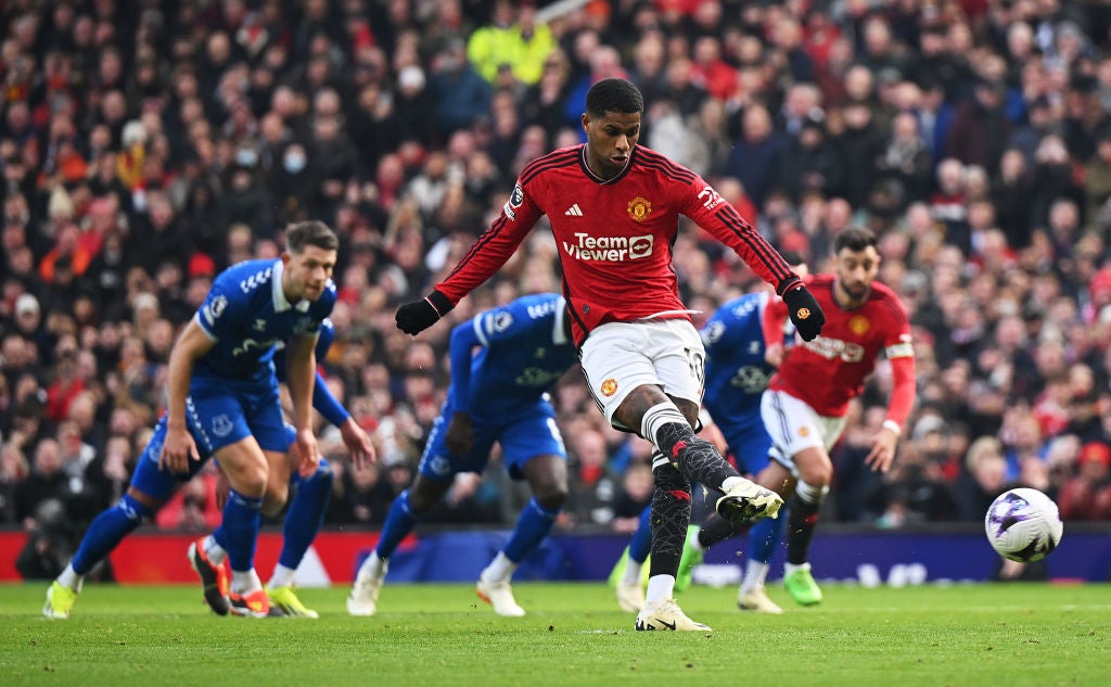 Manchester United needed two spot-kicks to come out on top against Toffees