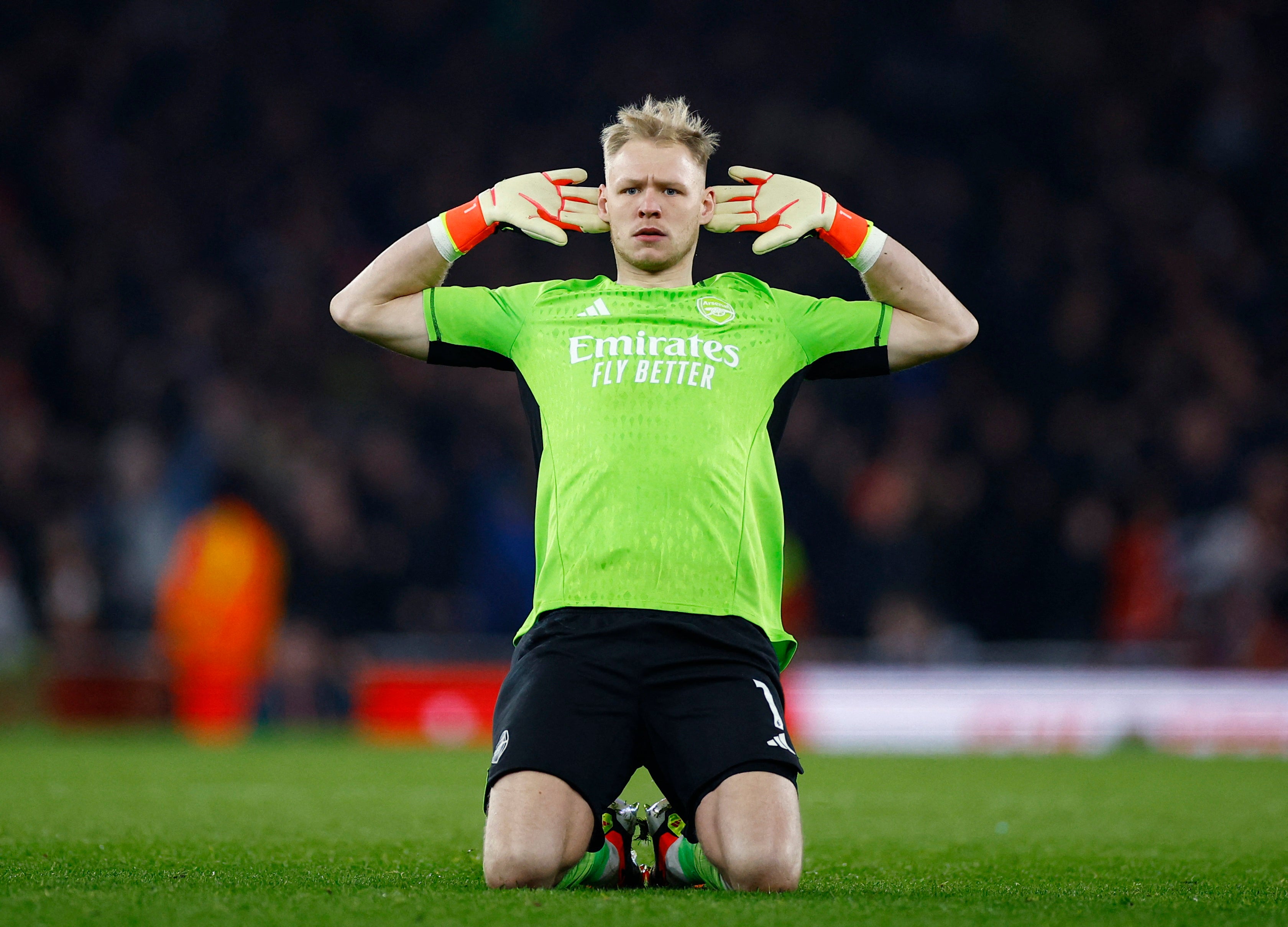 Ramsdale reacts to Havertz’s winner in front of the Brentford fans