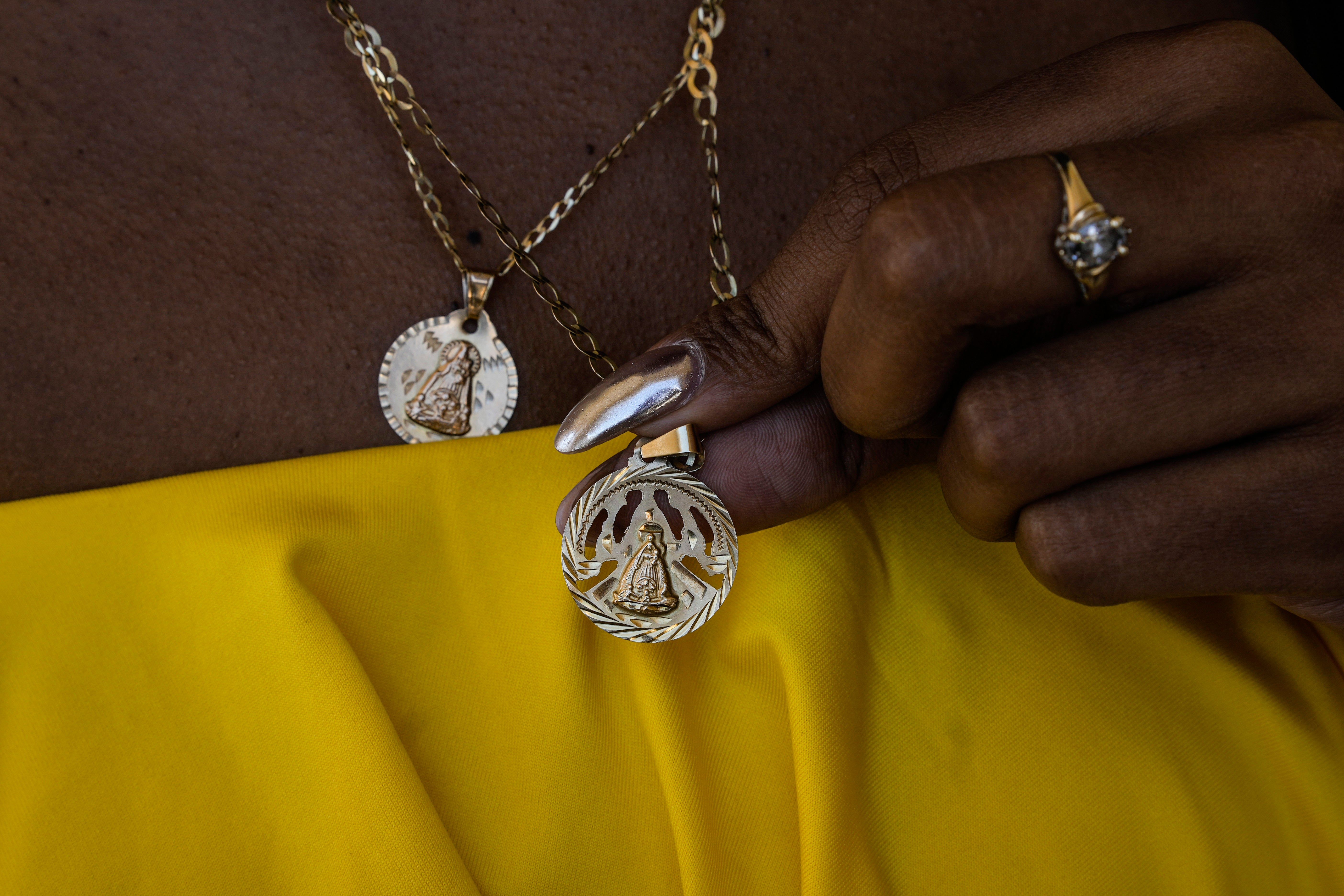 Virgin Mary Uniting Cubans