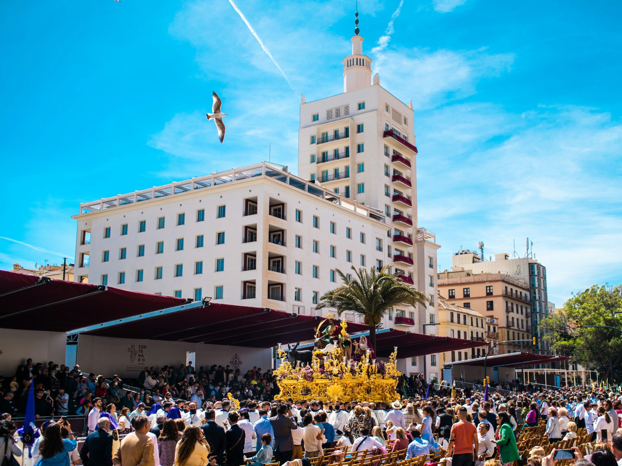 Holy Week in Malaga sees thrones carries through the streets