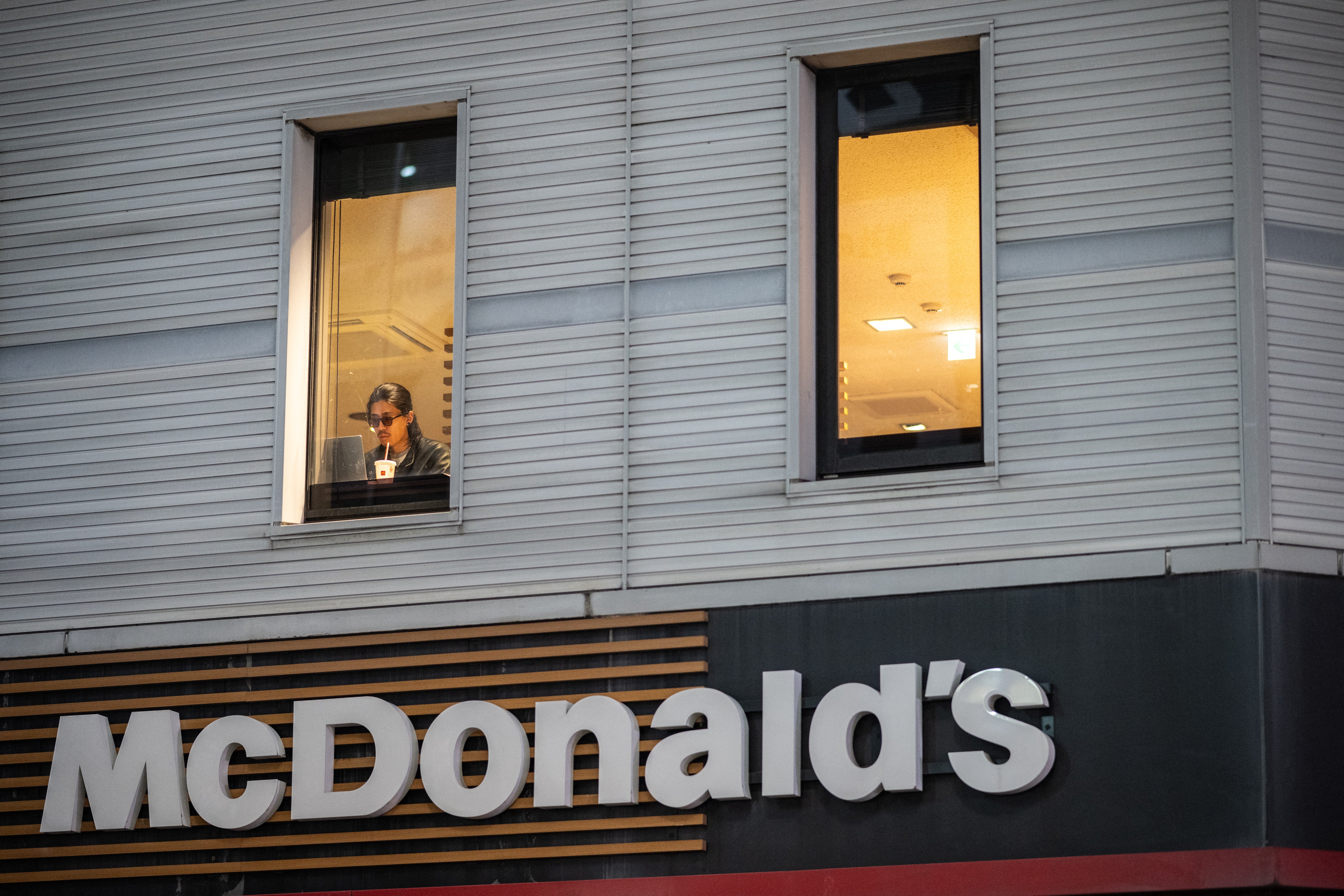 Fast-food chain McDonald’s Japan has canceled a Happy Meal campaign that came with coveted Pokemon cards