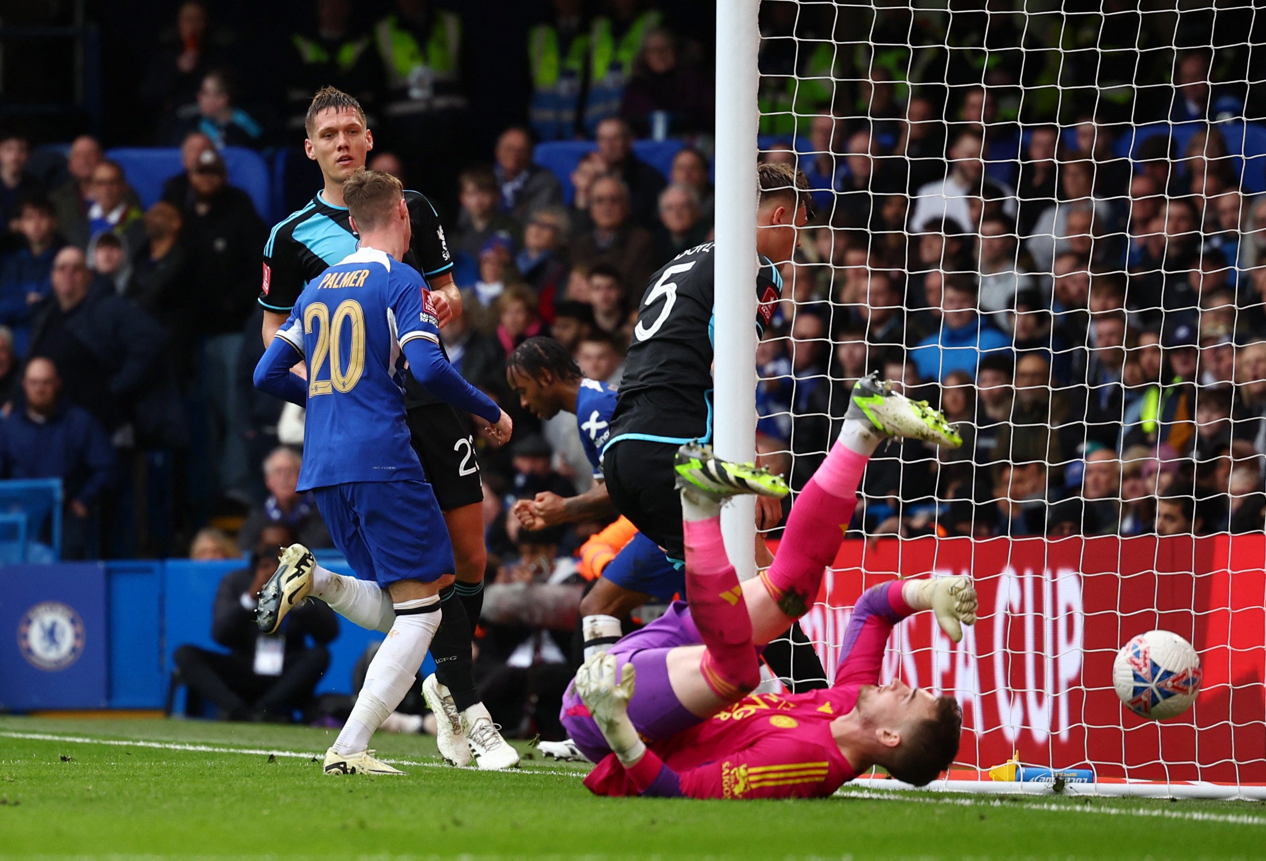 Cole Palmer slots home Chelsea’s second goal