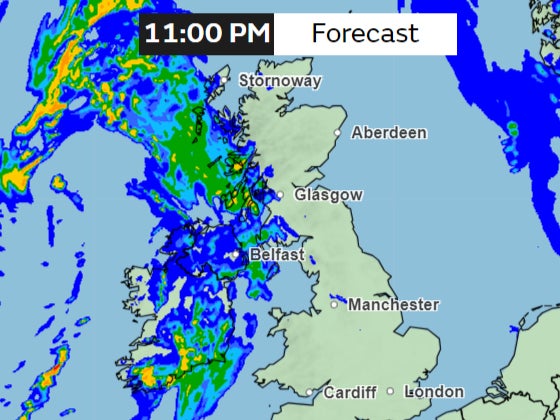 A band of heavy rain lashes parts of UK at night, bringing heavy rainfall