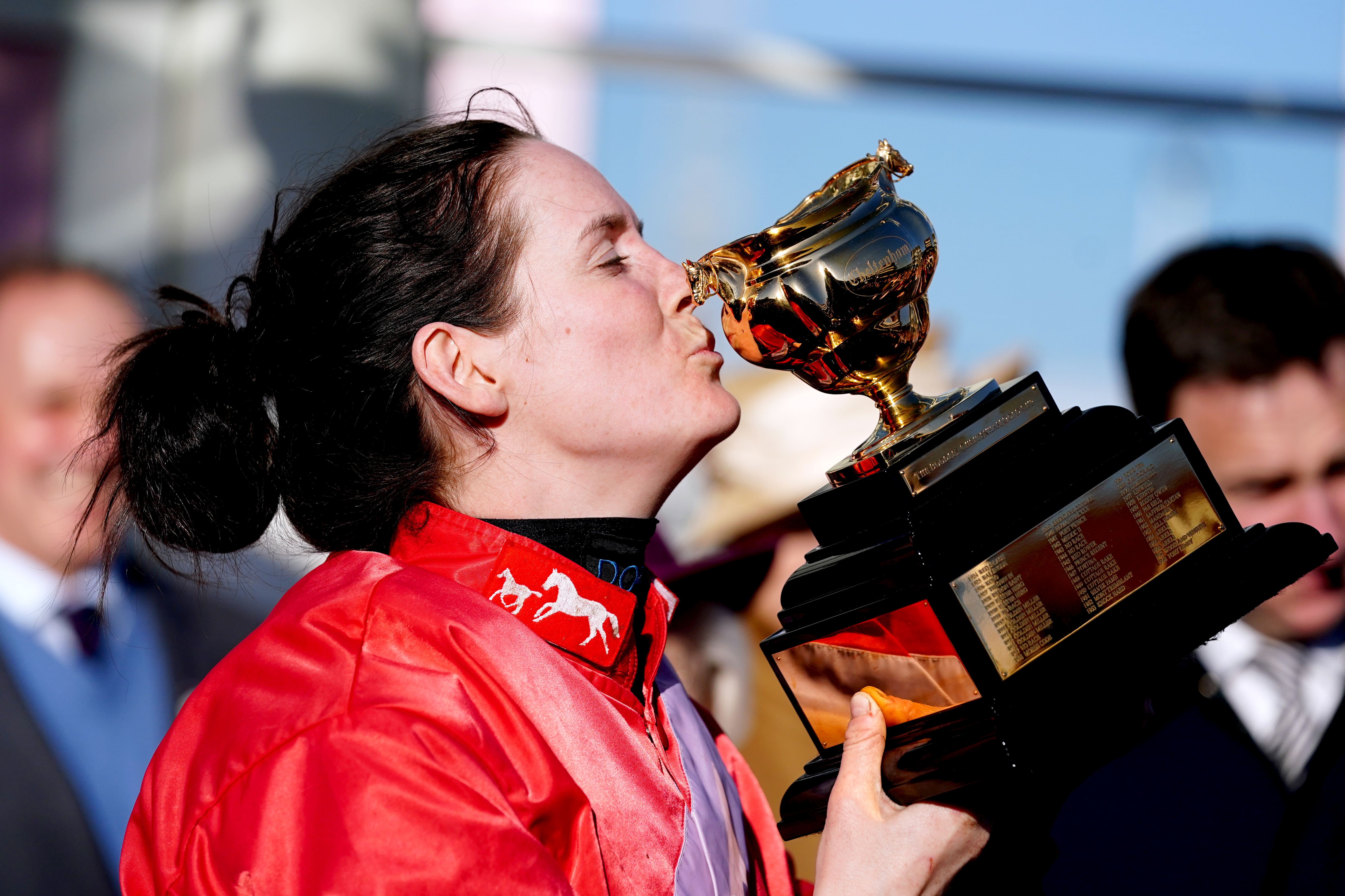 Rachael Blackmore kisses the Gold Cup after her victory in 2022 (David Davies/PA)