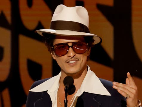 <p>Bruno Mars</p>