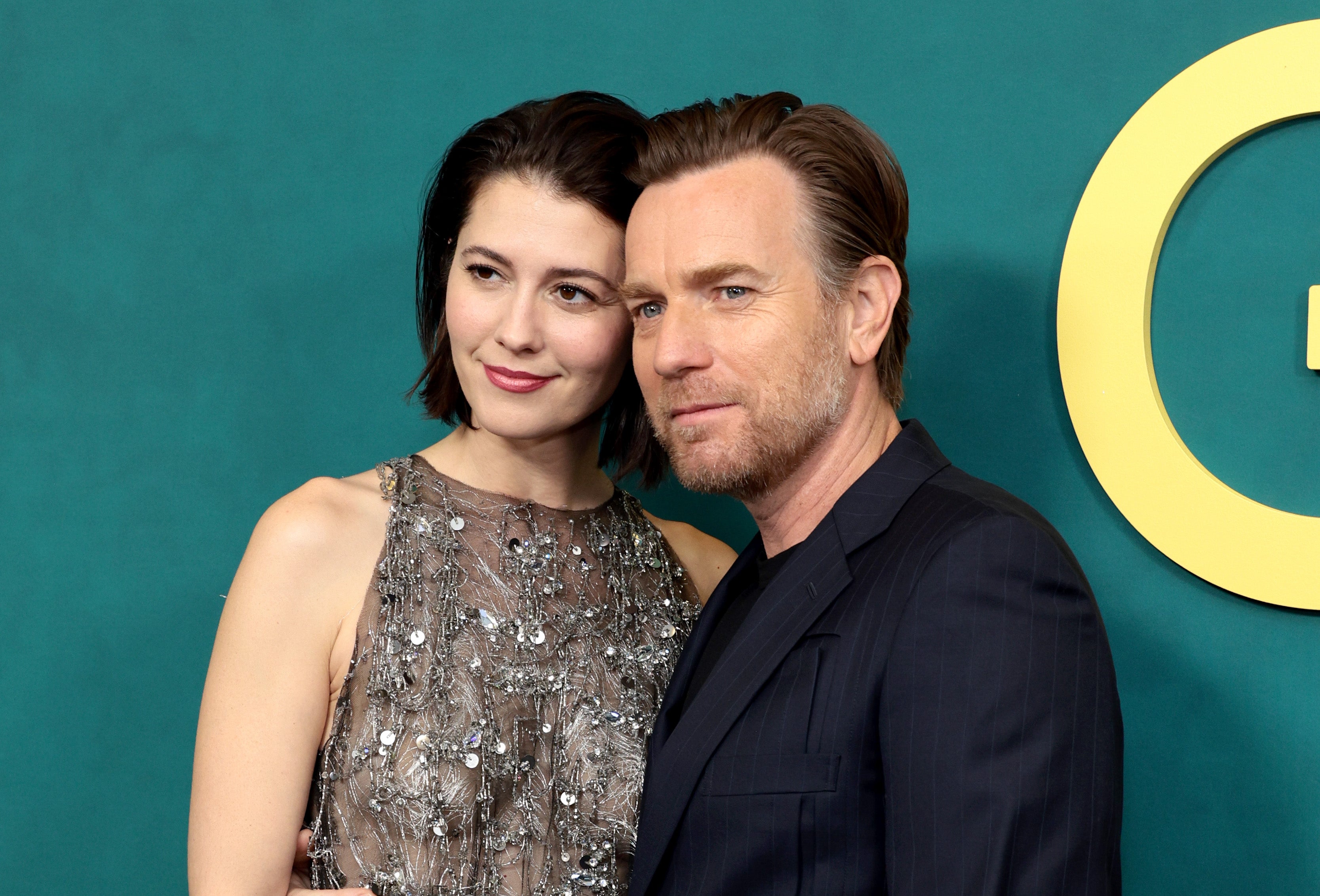 Ewan McGregor and Mary Elizabeth Winstead