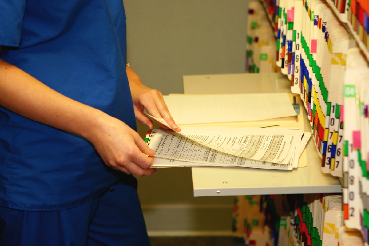 Foreign nurse banned from the job after telling colleagues: ‘I could kill someone here and I would still get a job at home'