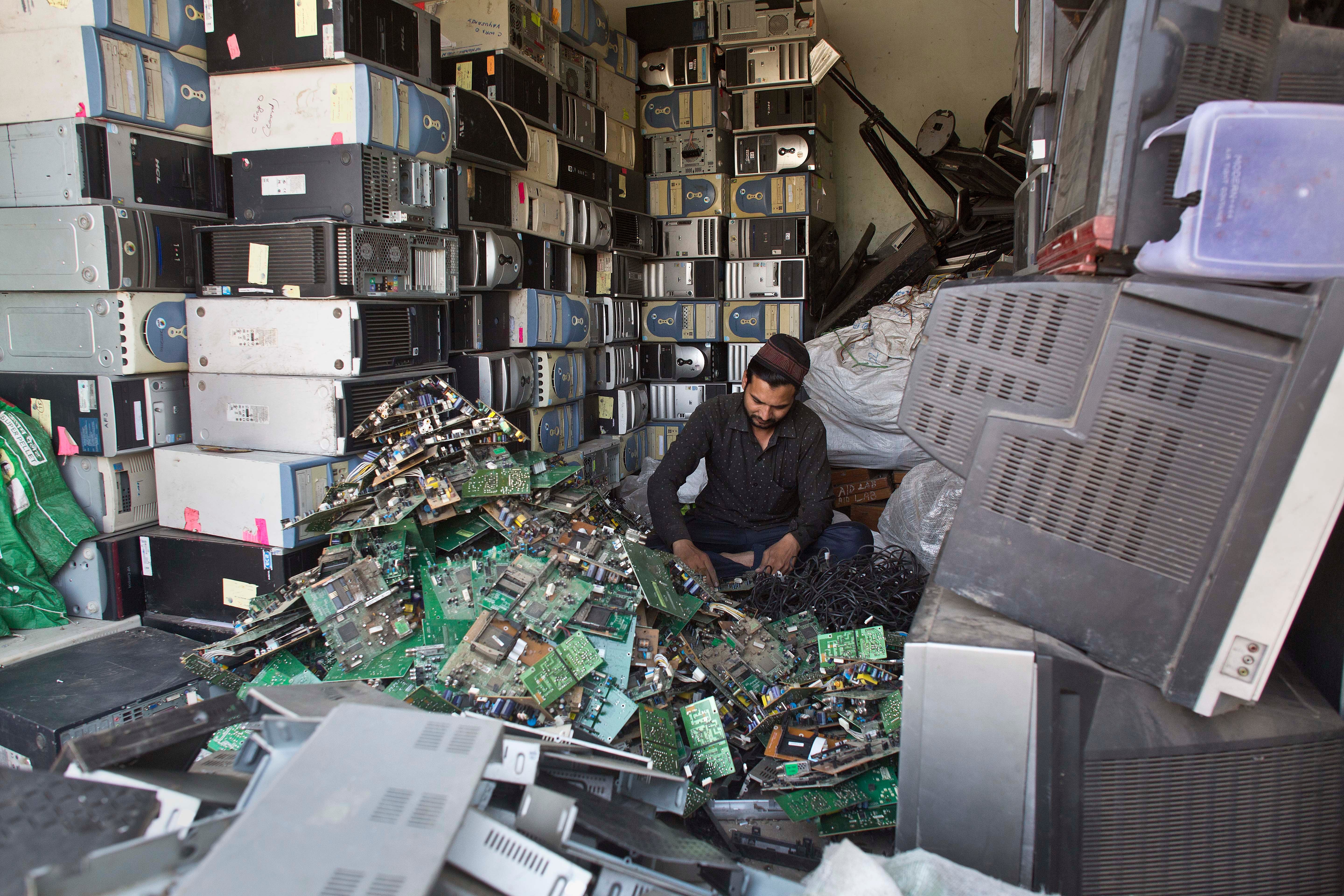 UN Electronic Waste