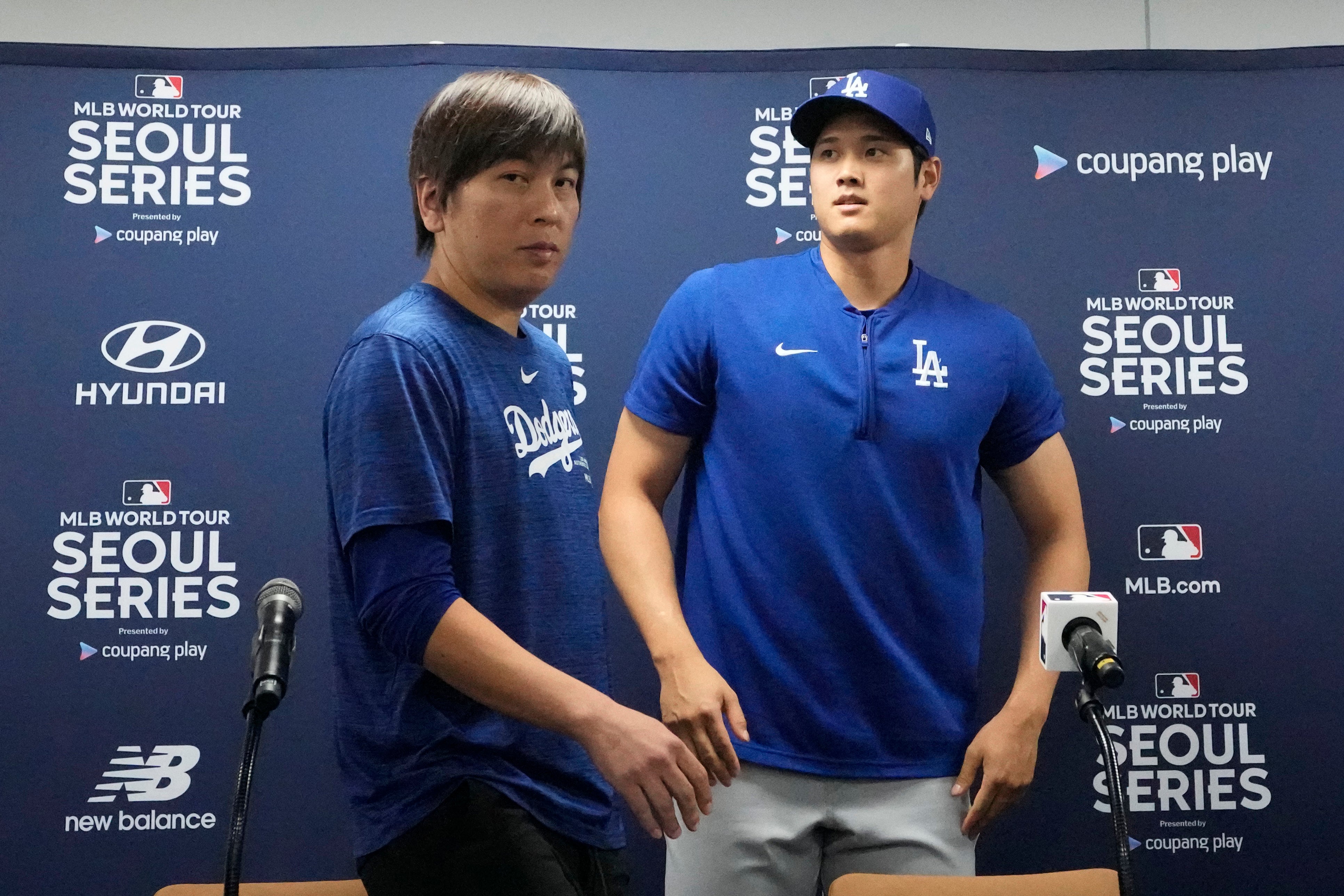 Shohei Ohtani with his interpreter