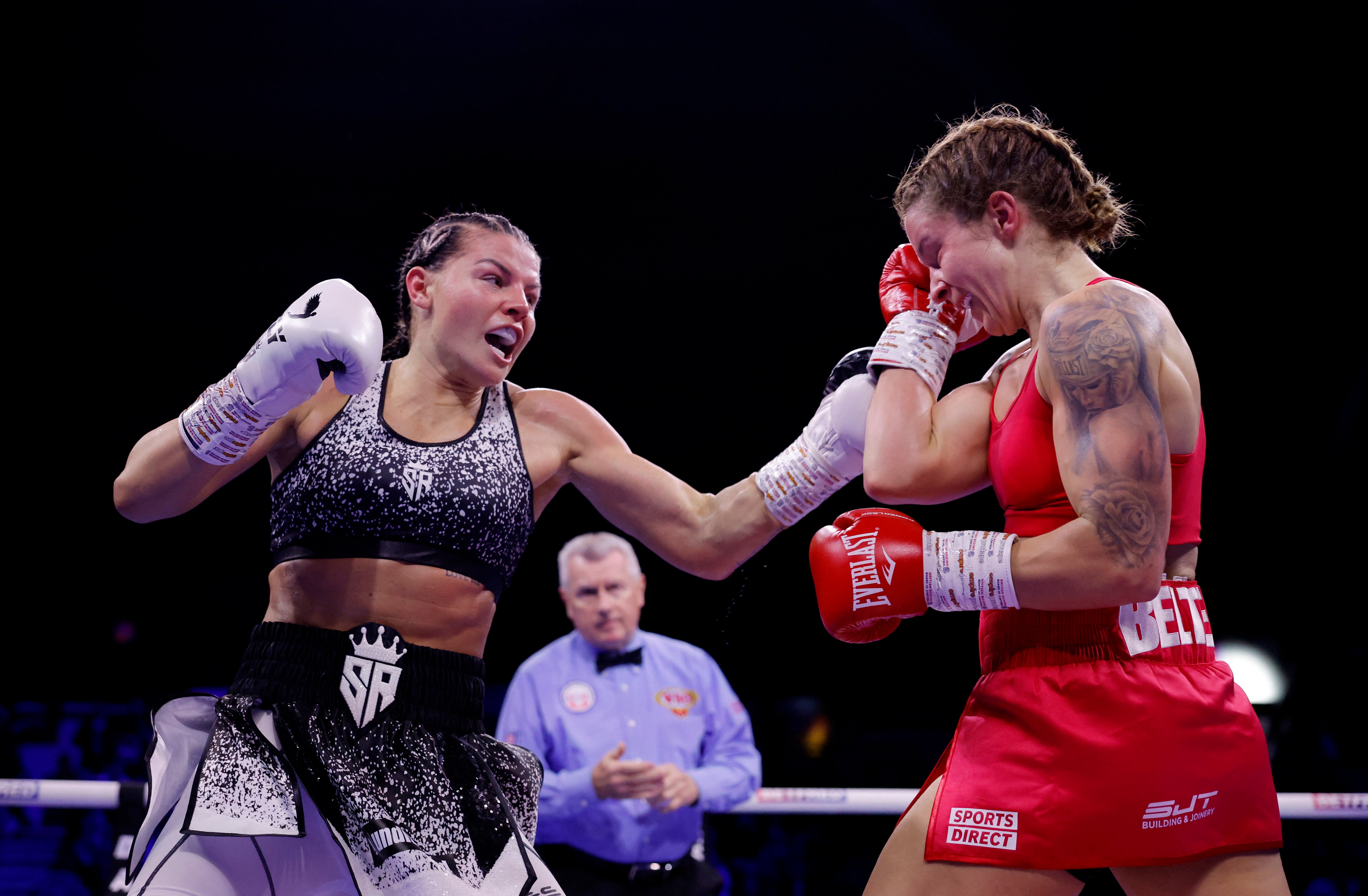 Sandy Ryan in action against Terri Harper