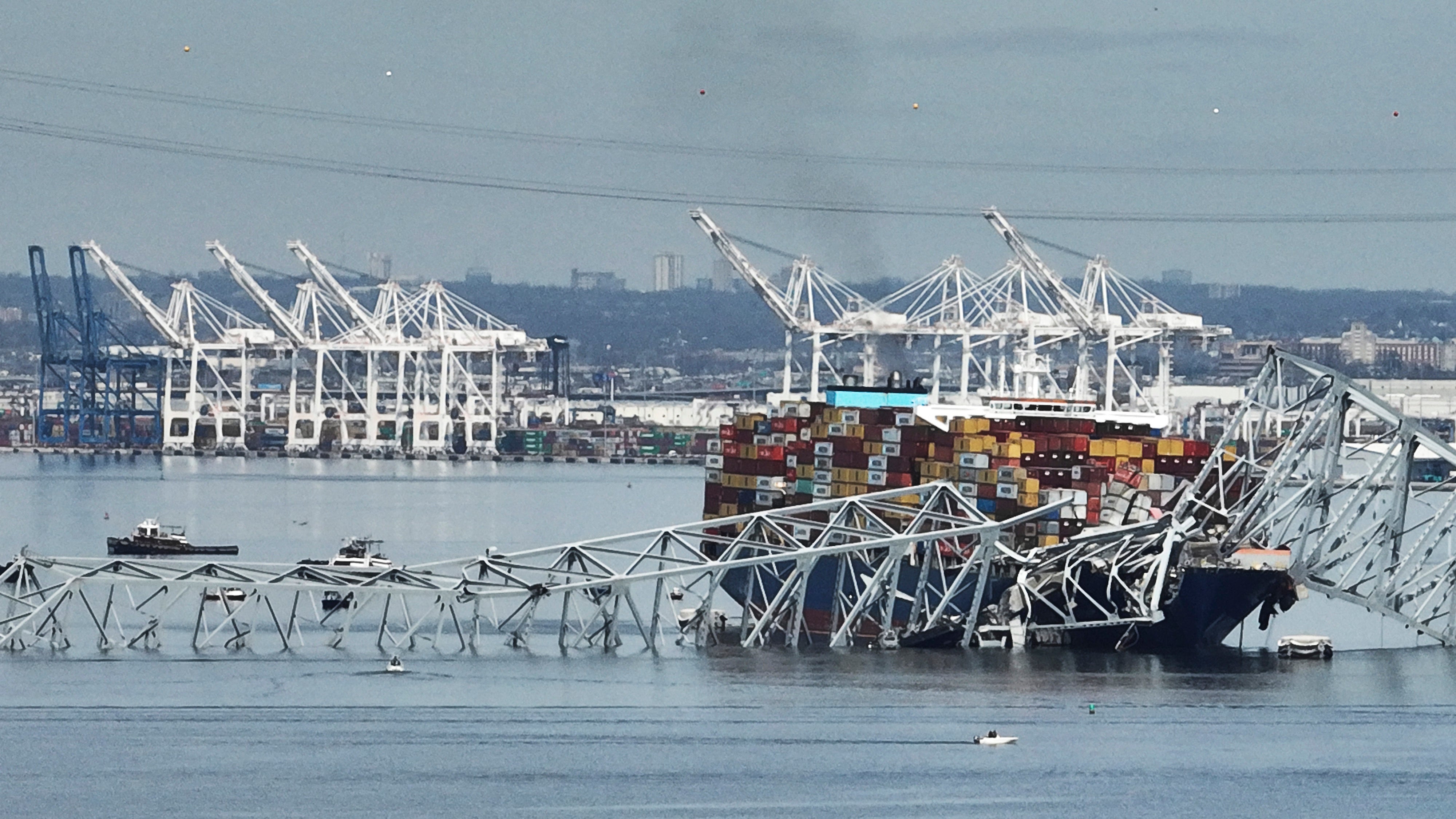 APTOPIX Maryland Bridge Collapse