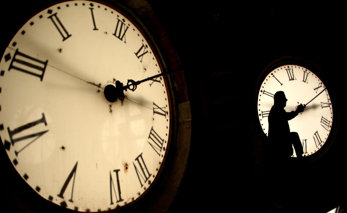 The government was ordered to stop changing the clocks as doctors issued a warning