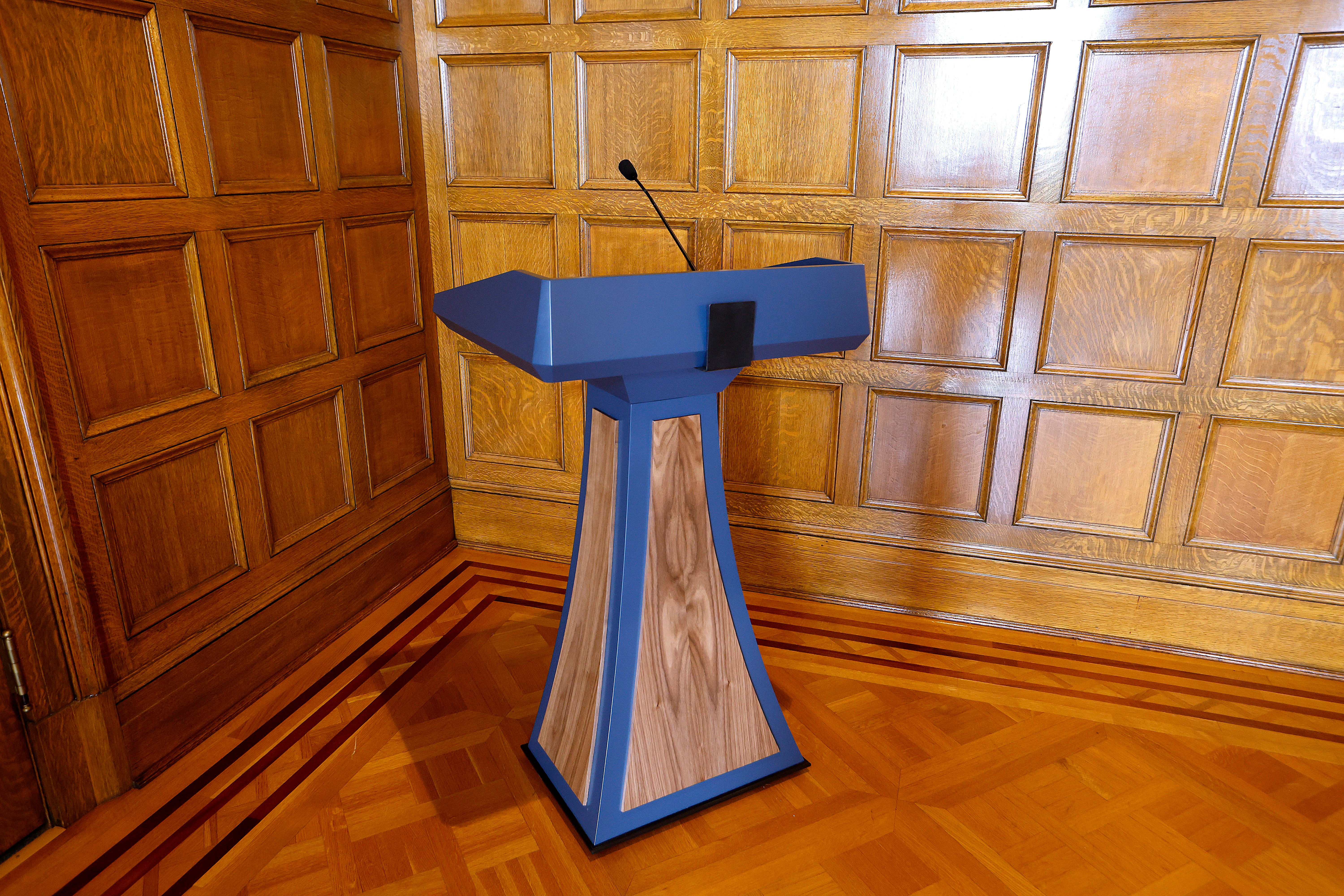 Arkansas Governor Lectern