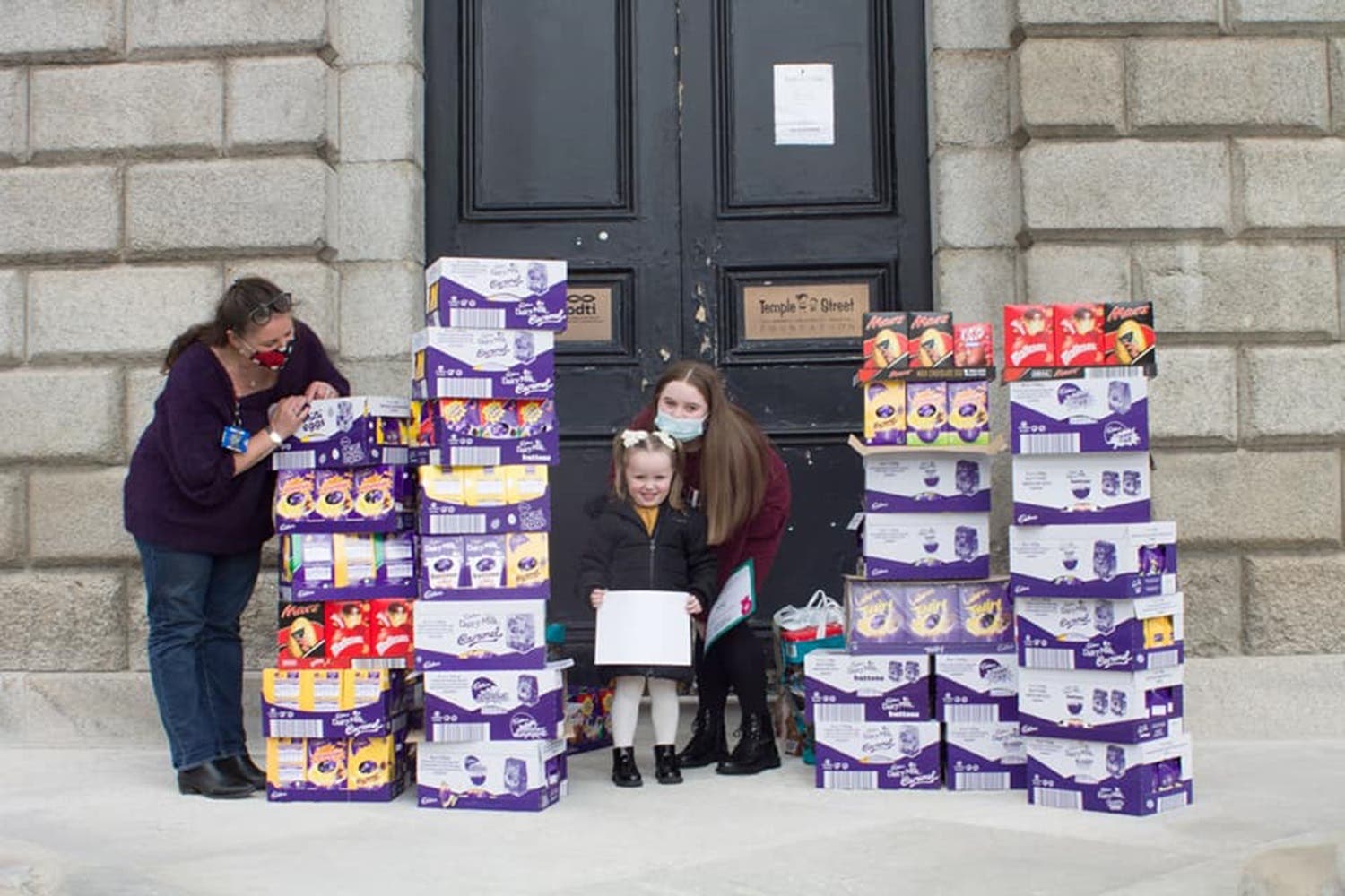 Ellamay and Lauren Metcalfe are delivering Easter eggs to a charity this Thursday (Thomas Metcalfe/PA)