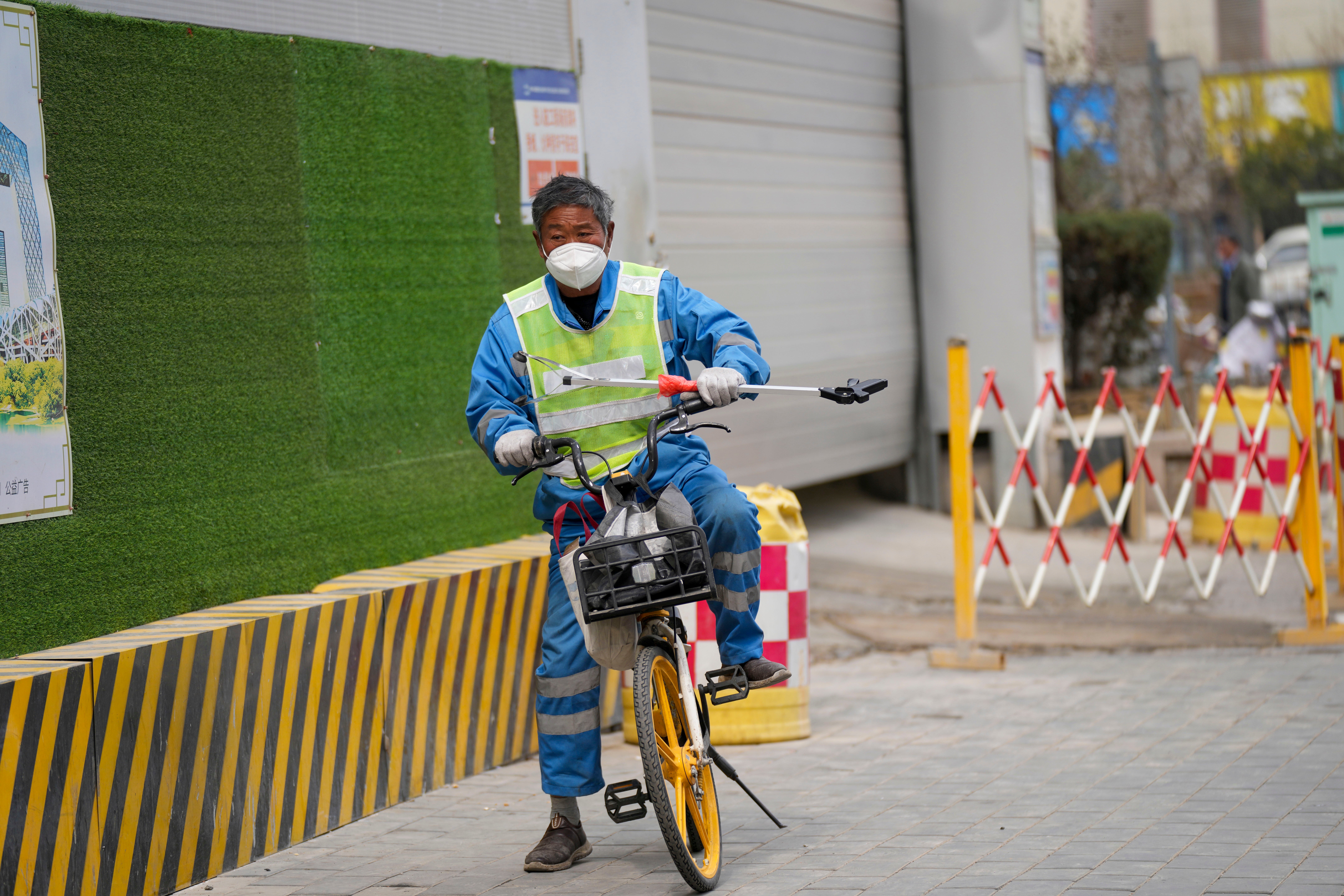 China Older Migrant Workers