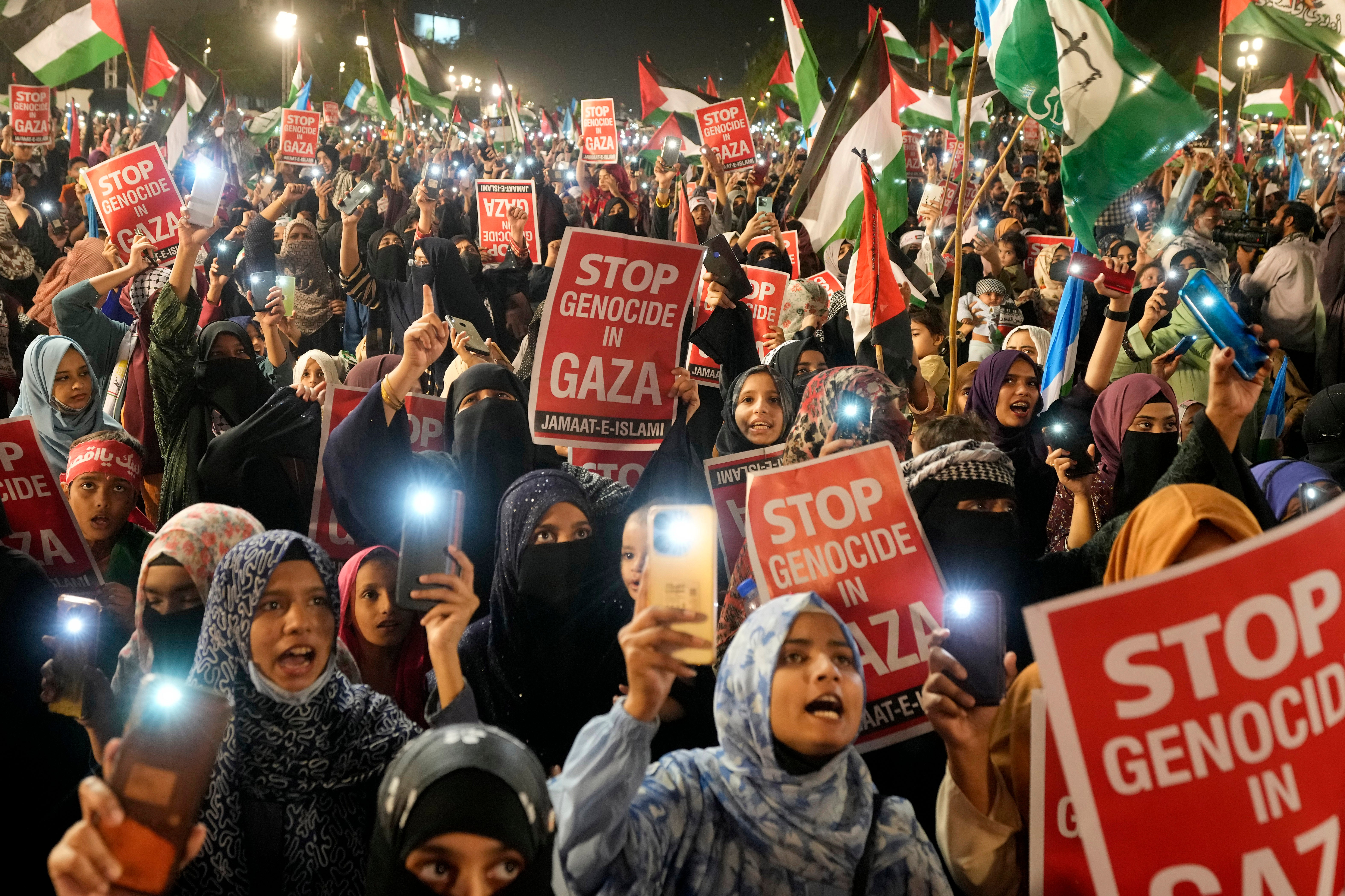 APTOPIX Pakistan Israel Palestinians