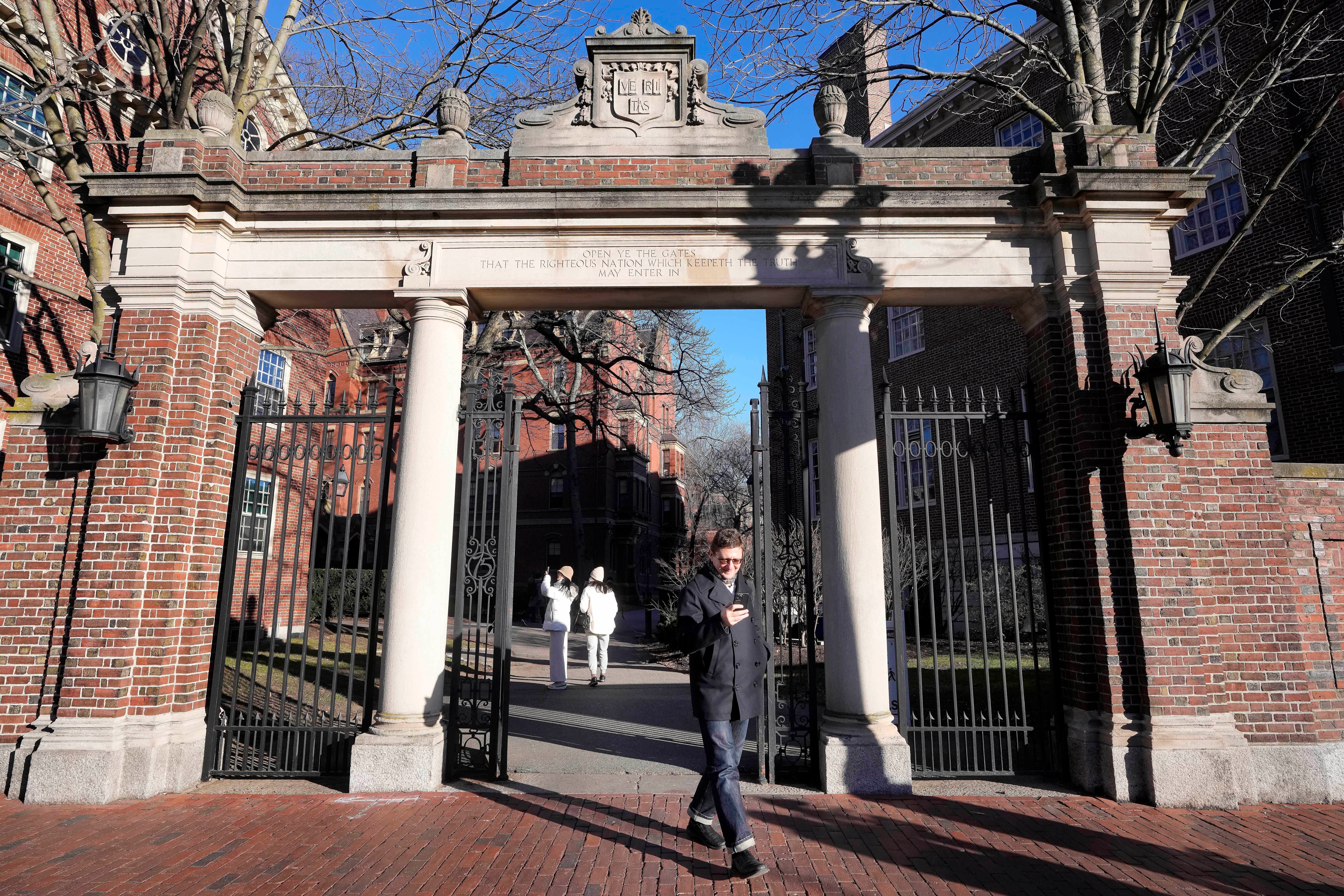 CORRECTION College Costs