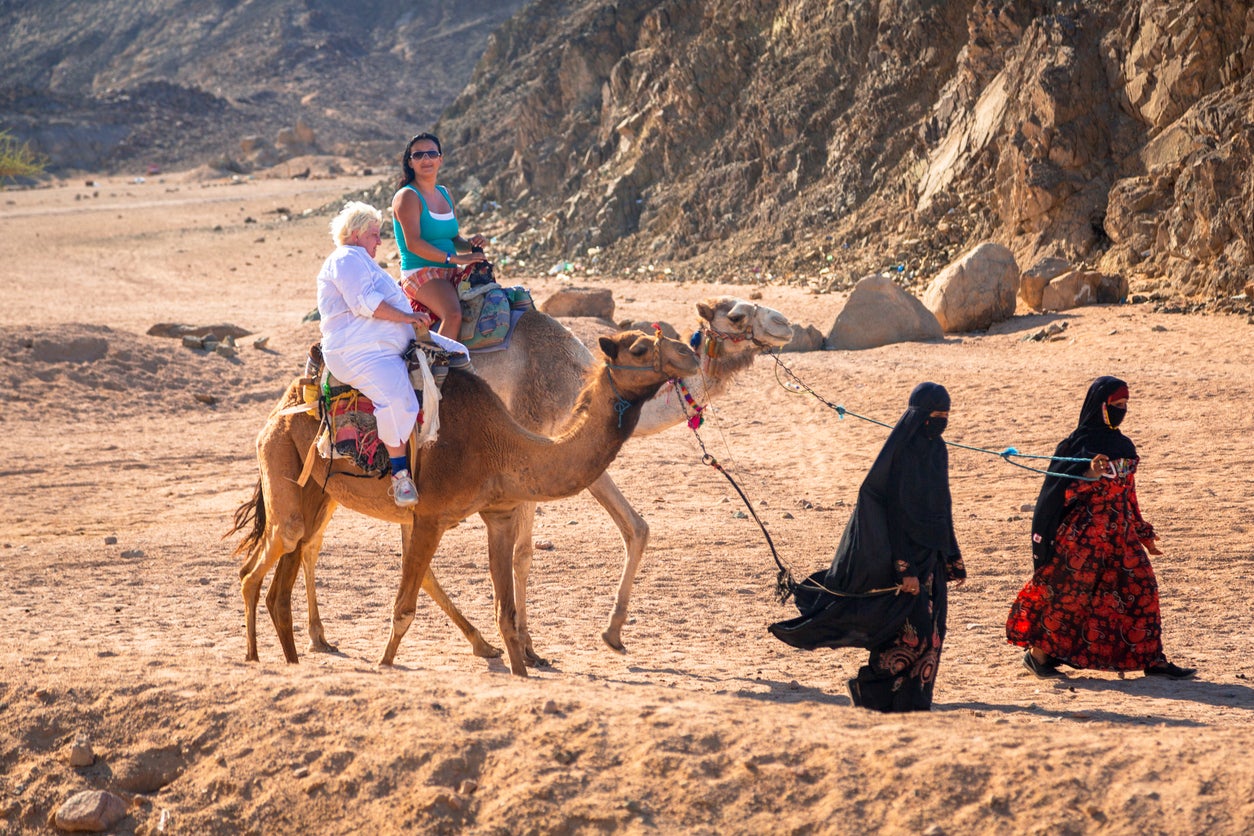 The desert around the city is ideal for adventures